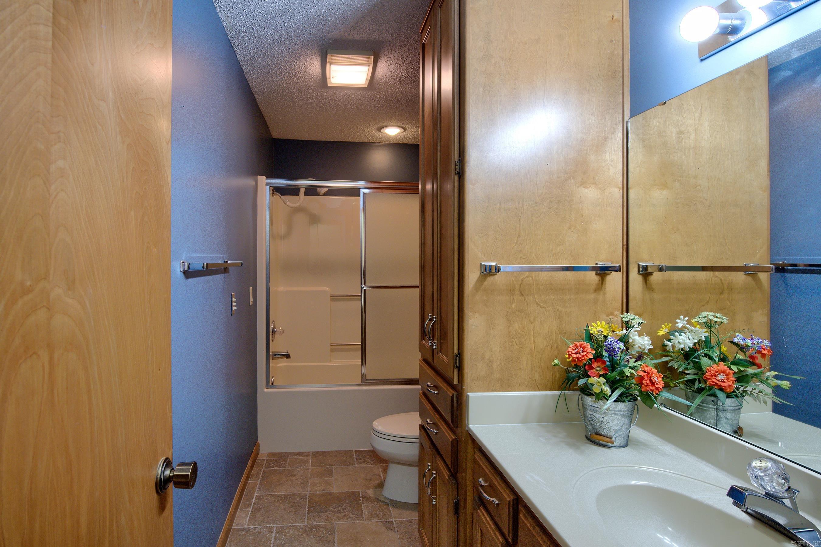 10 Berlanga Circle  Hot Springs Village, AR