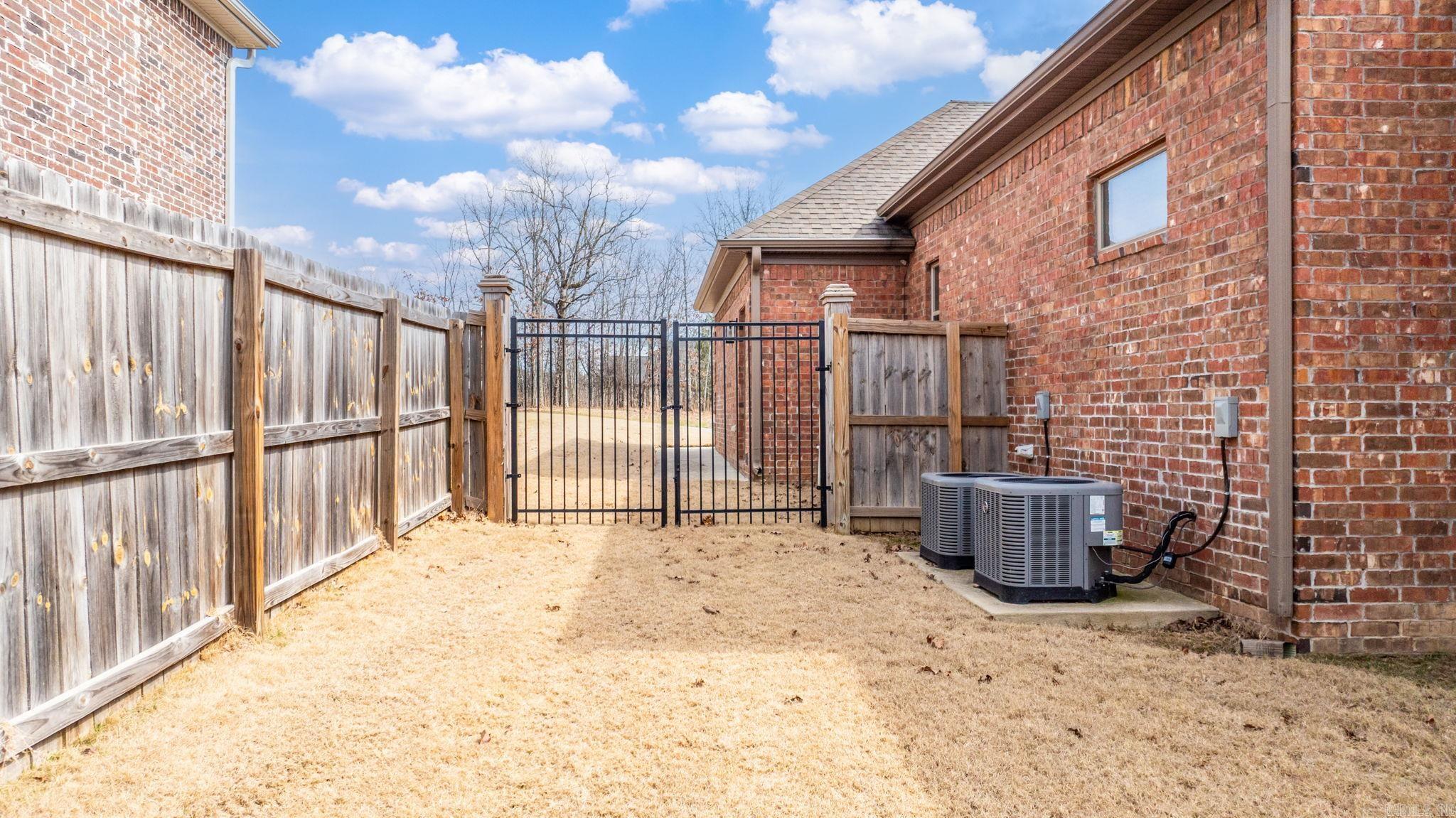 9933 Laurel Oak Sherwood, AR 72120