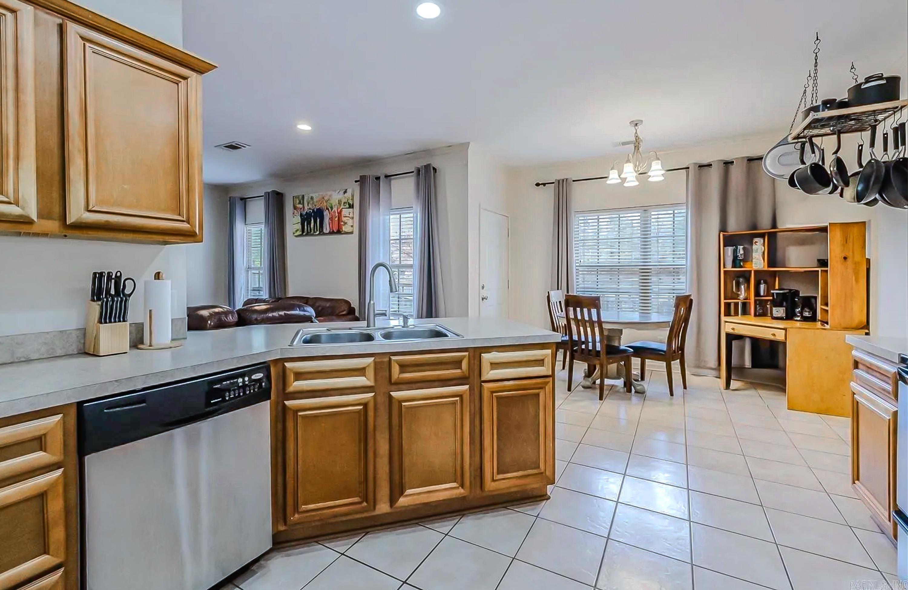 64 Horton HIlls  Sheridan, AR