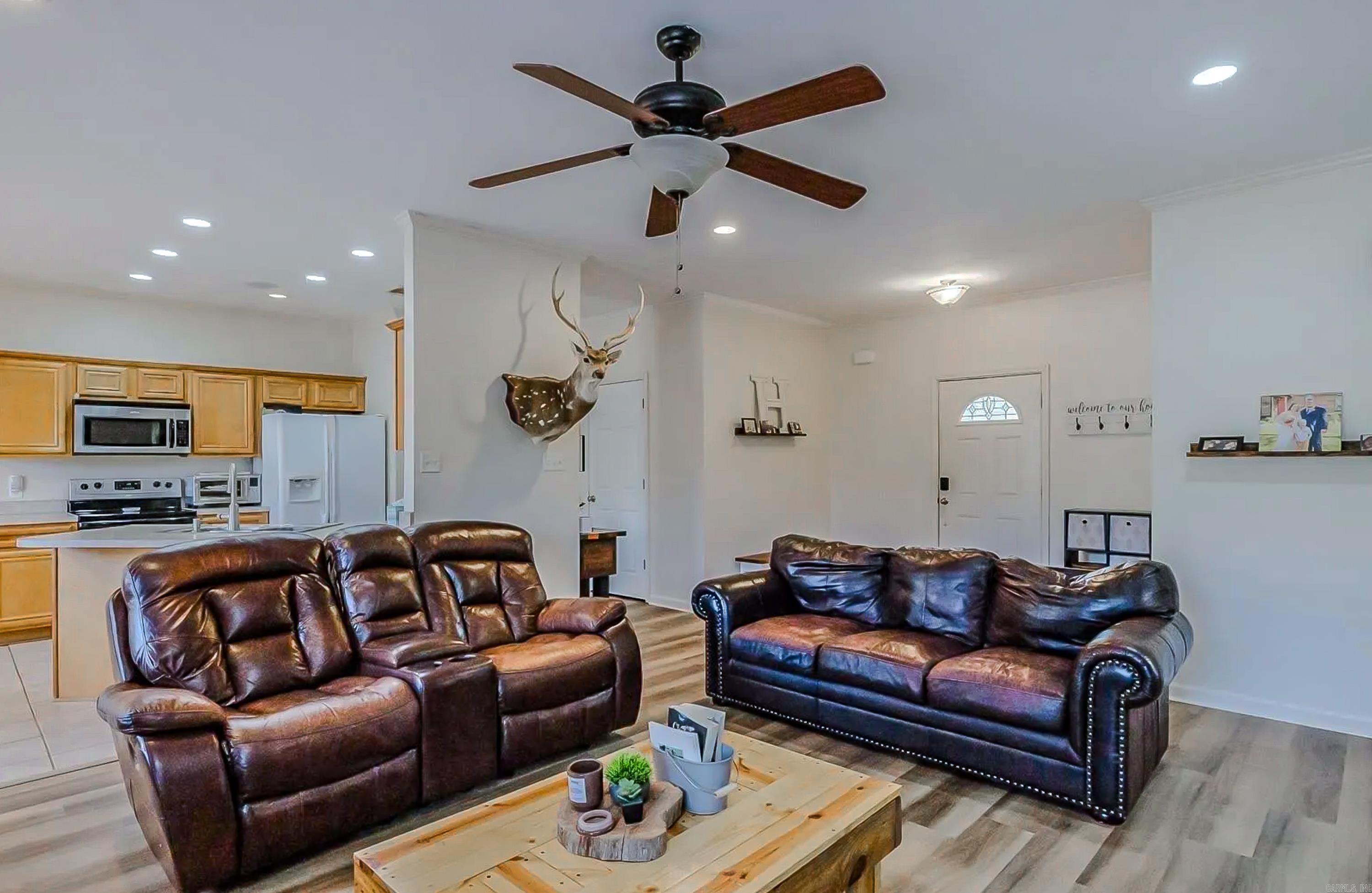 64 Horton HIlls  Sheridan, AR