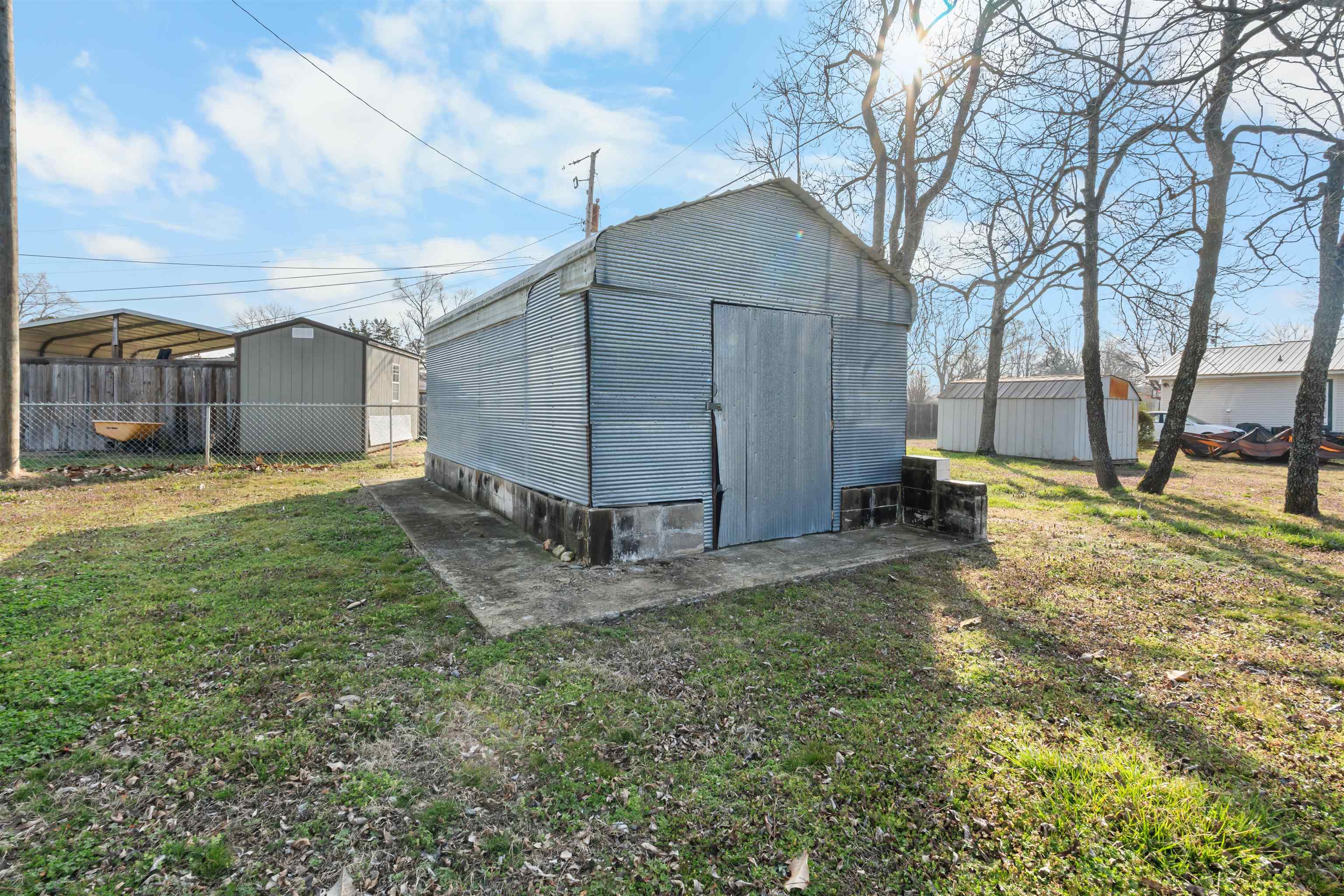102 Capri Drive  Melbourne, AR