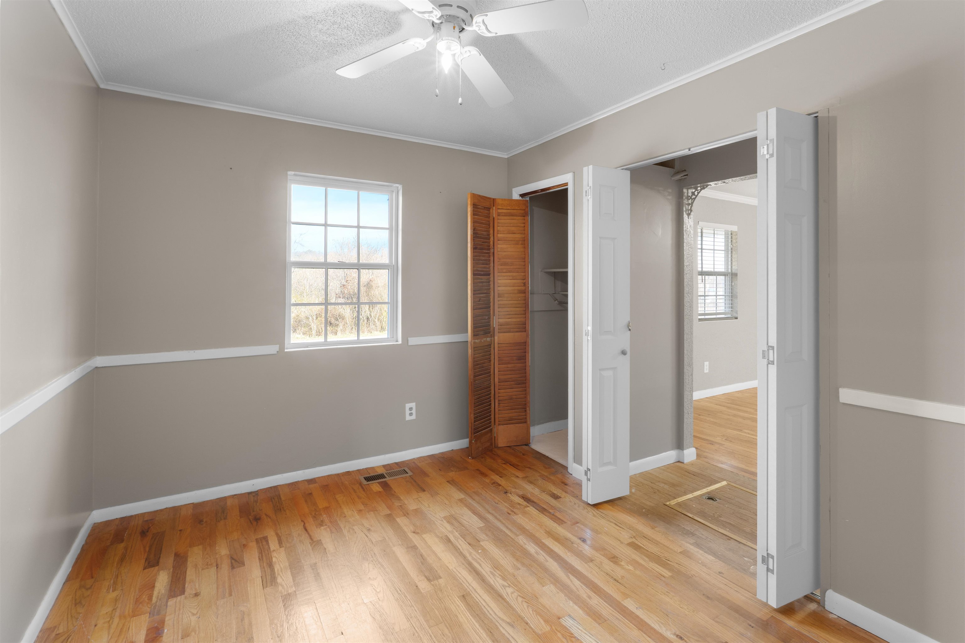 102 Capri Drive  Melbourne, AR