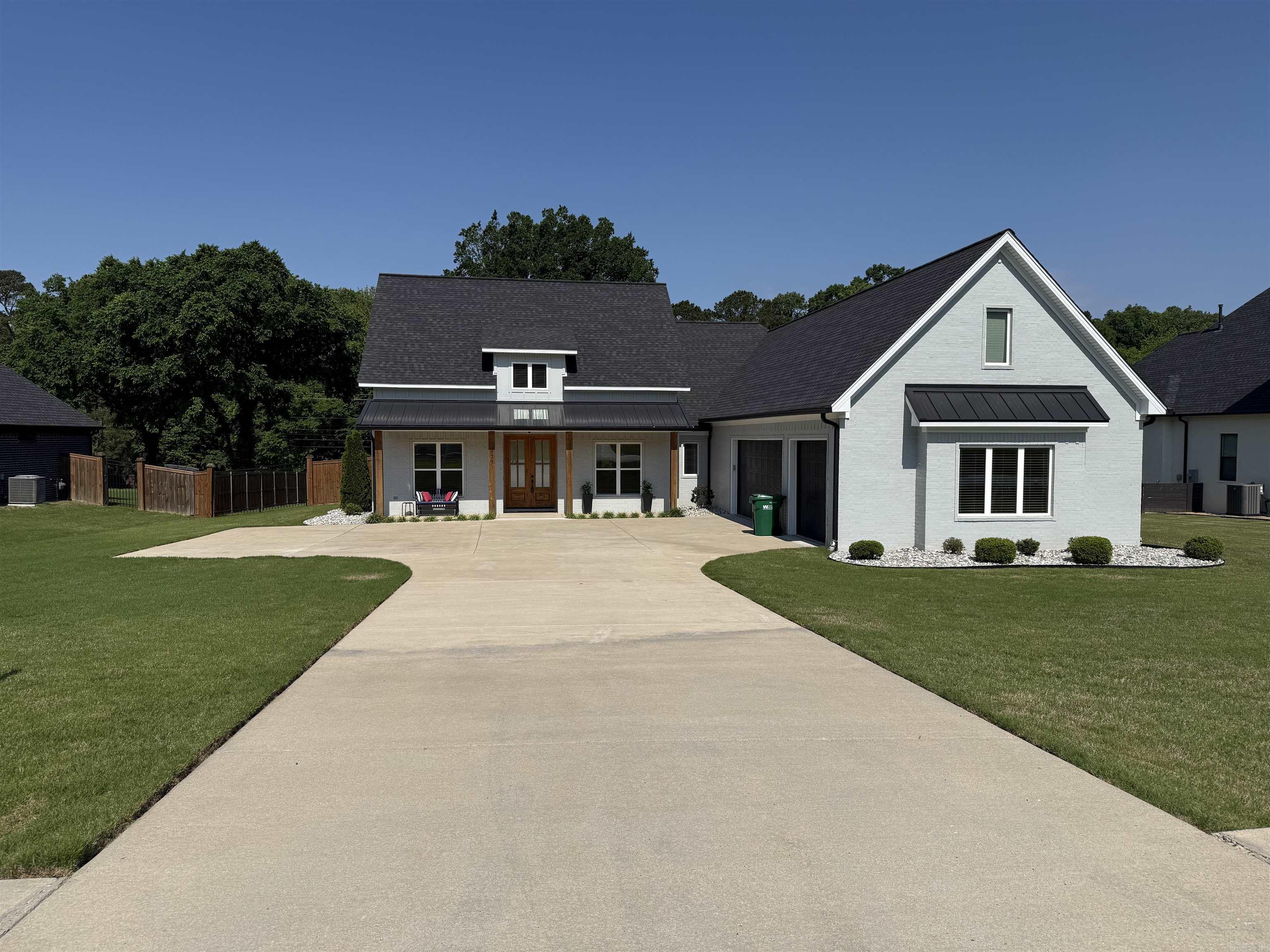 877 Belle Grove Loop Benton, AR 72019-2185