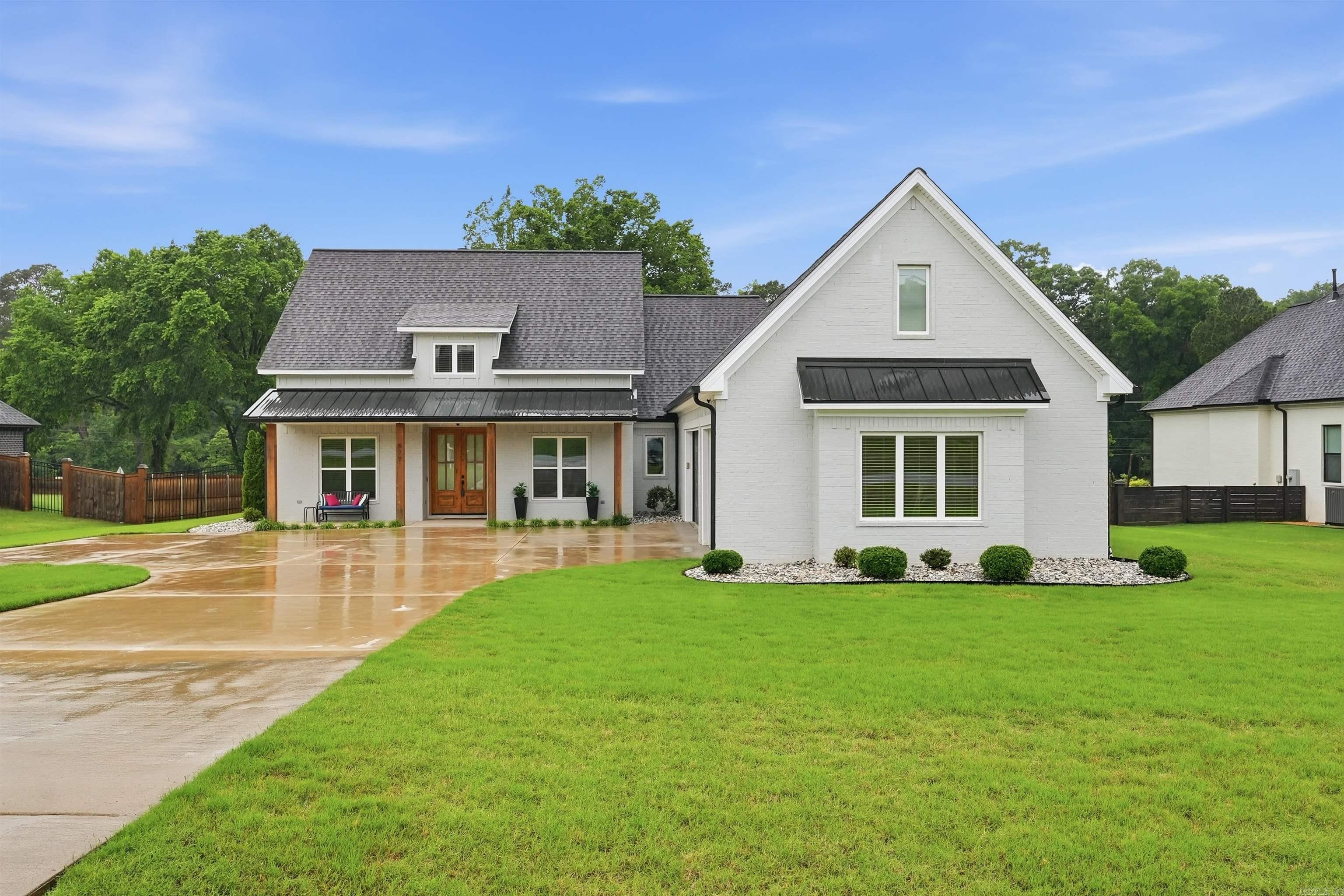877 Belle Grove  Benton, AR