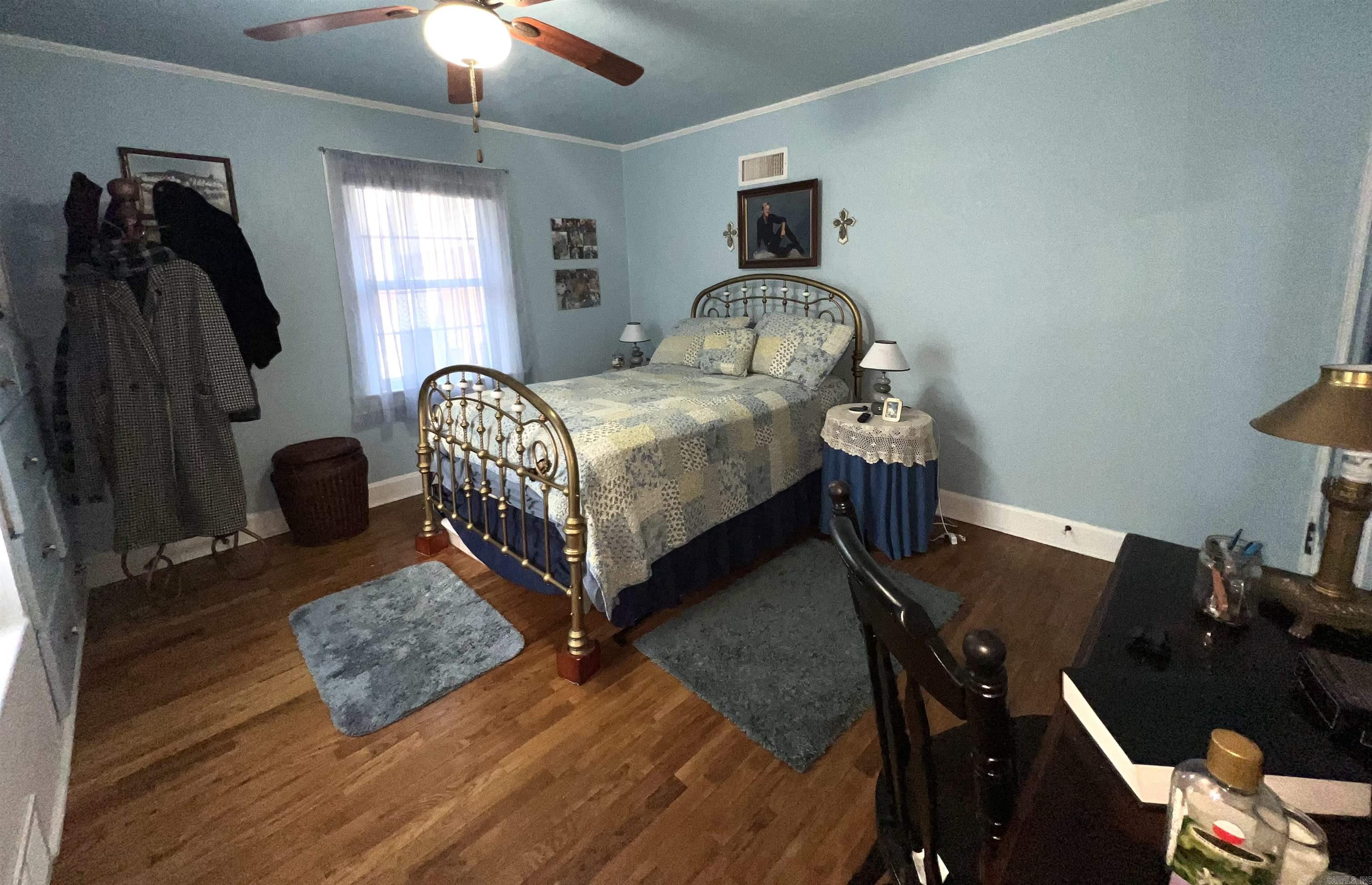 827 W Main  Piggott, AR