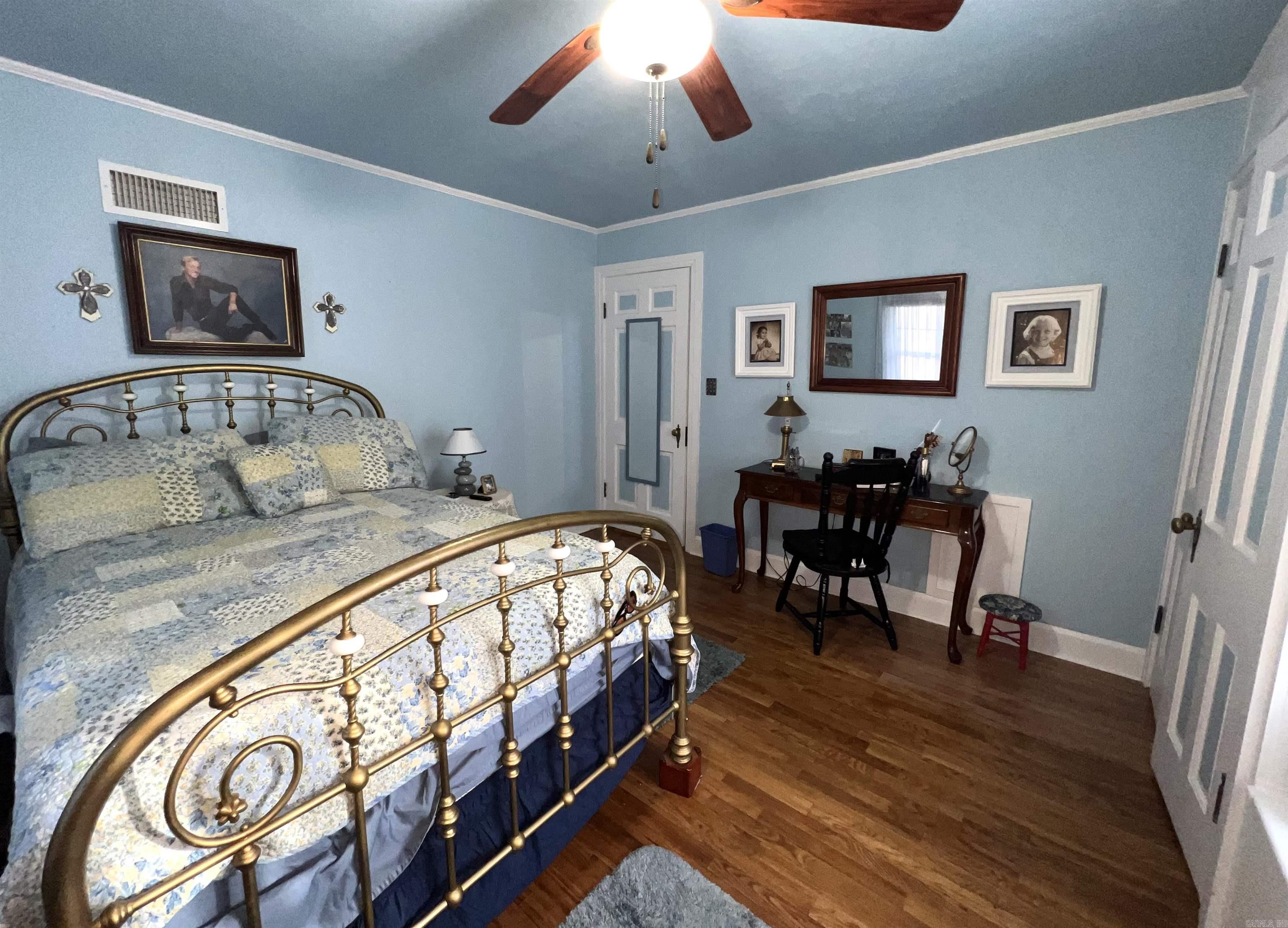 827 W Main  Piggott, AR