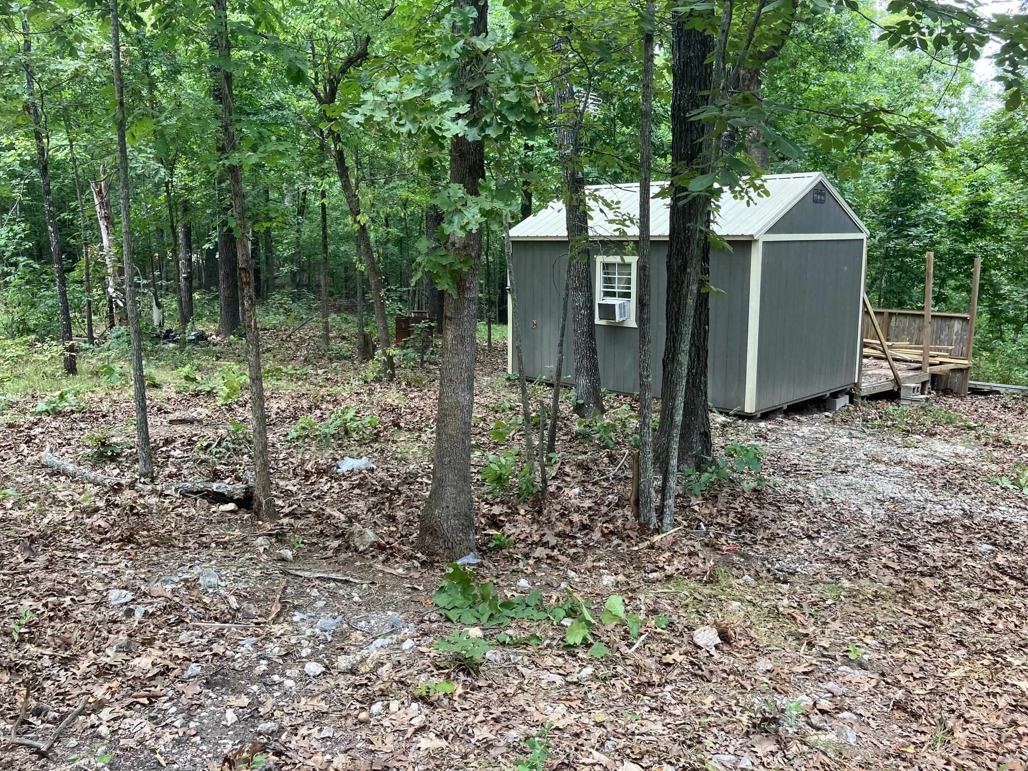 1859 Springwood Road  Hardy, AR