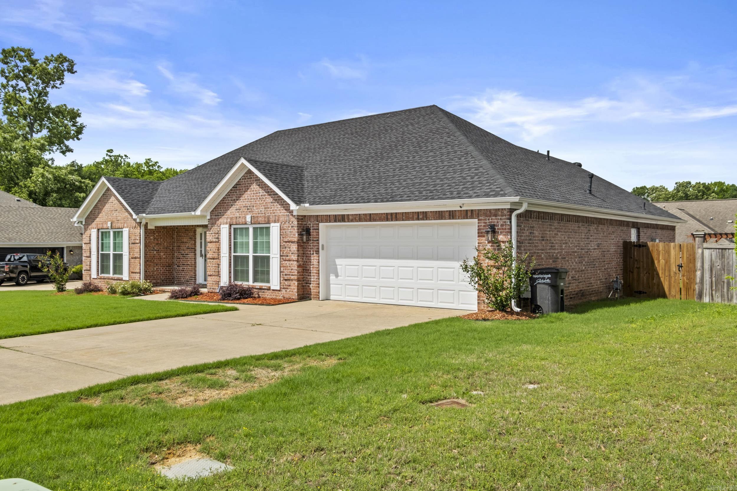 990 Jamestown Circle Jacksonville, AR 72076