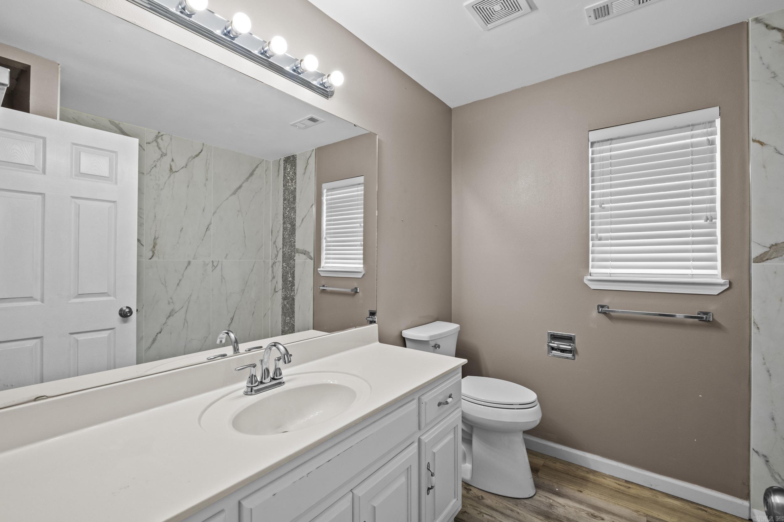 990 Jamestown Circle Jacksonville, AR 72076