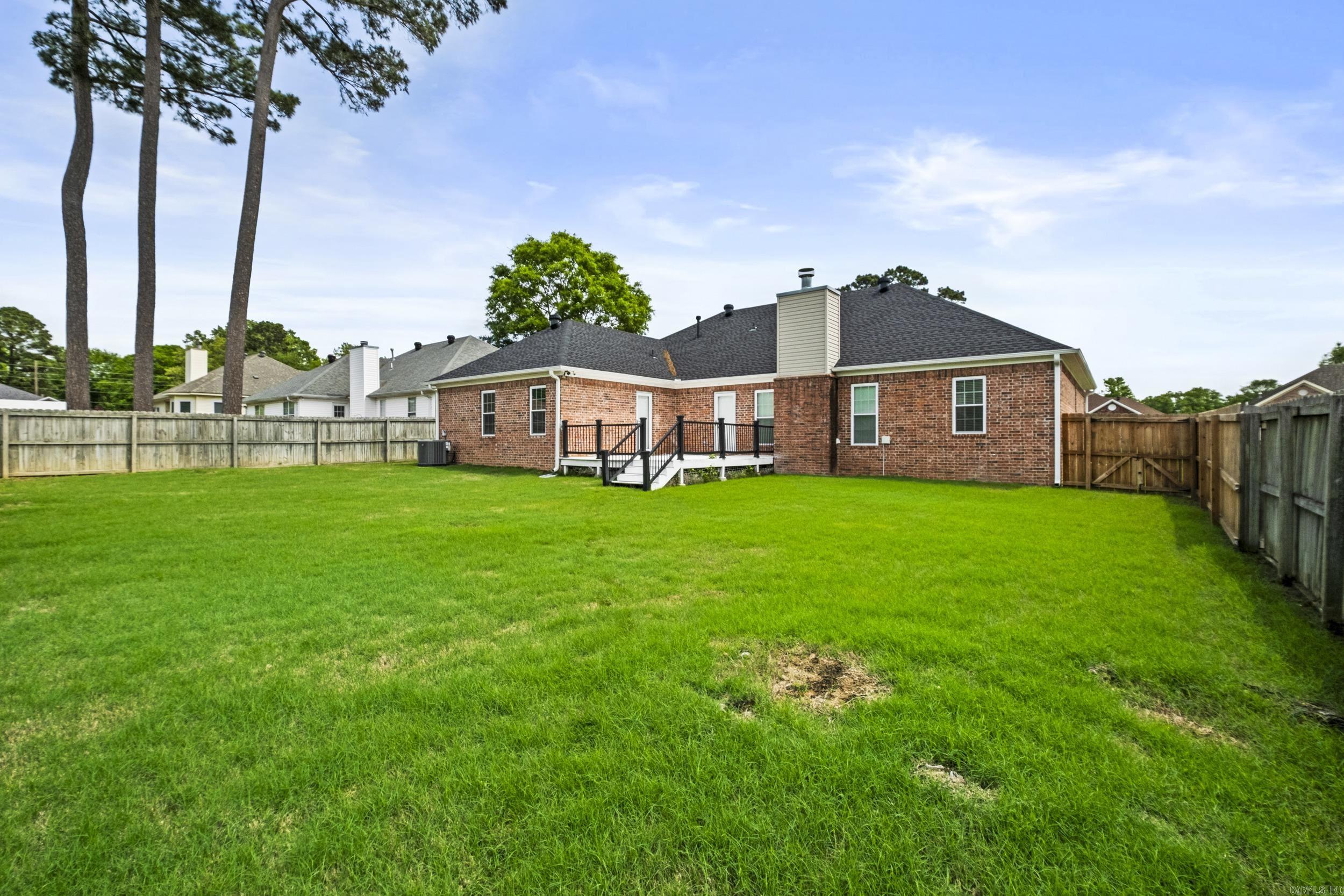 990 Jamestown Circle Jacksonville, AR 72076