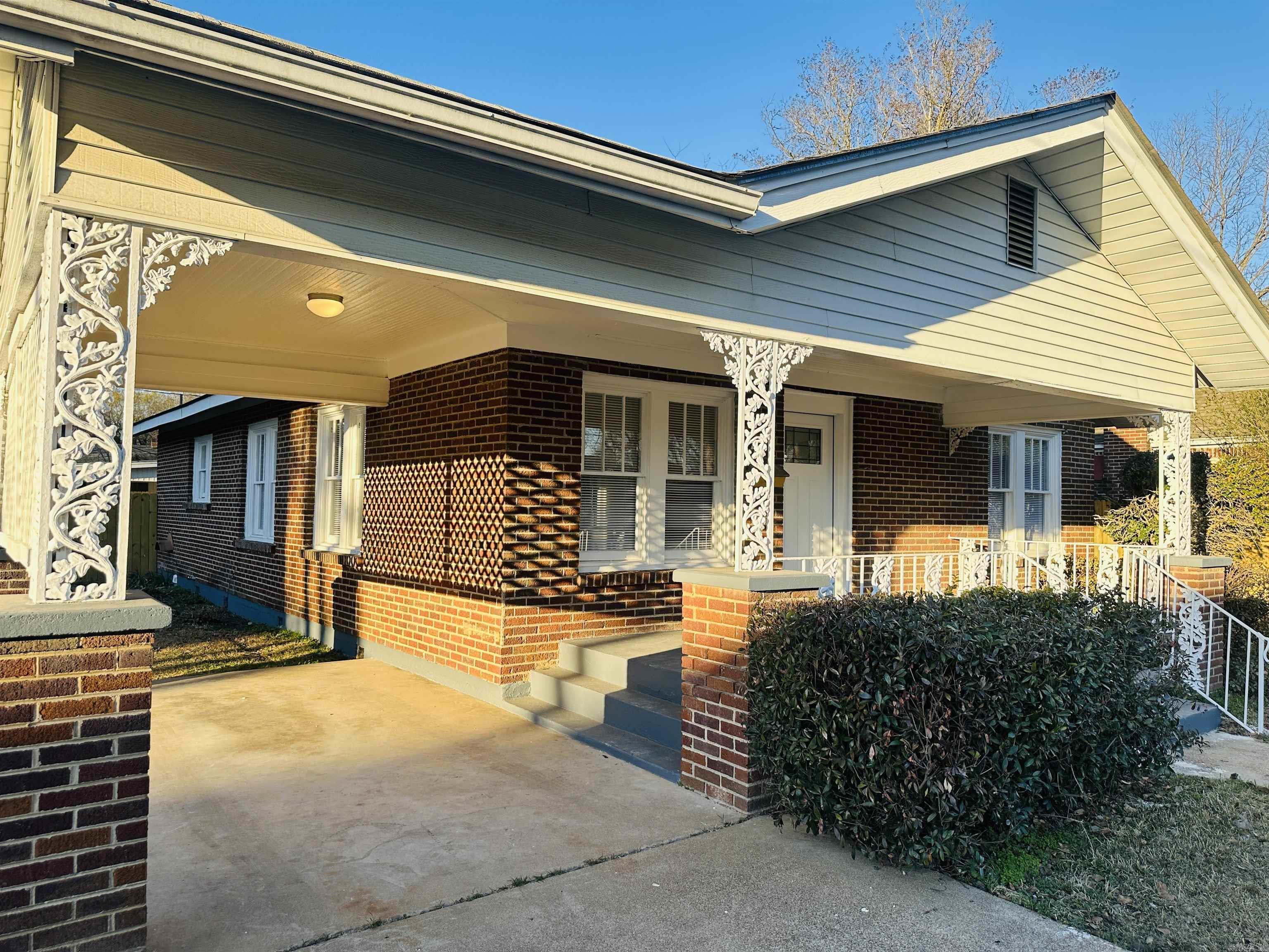 404 McHenry  Malvern, AR