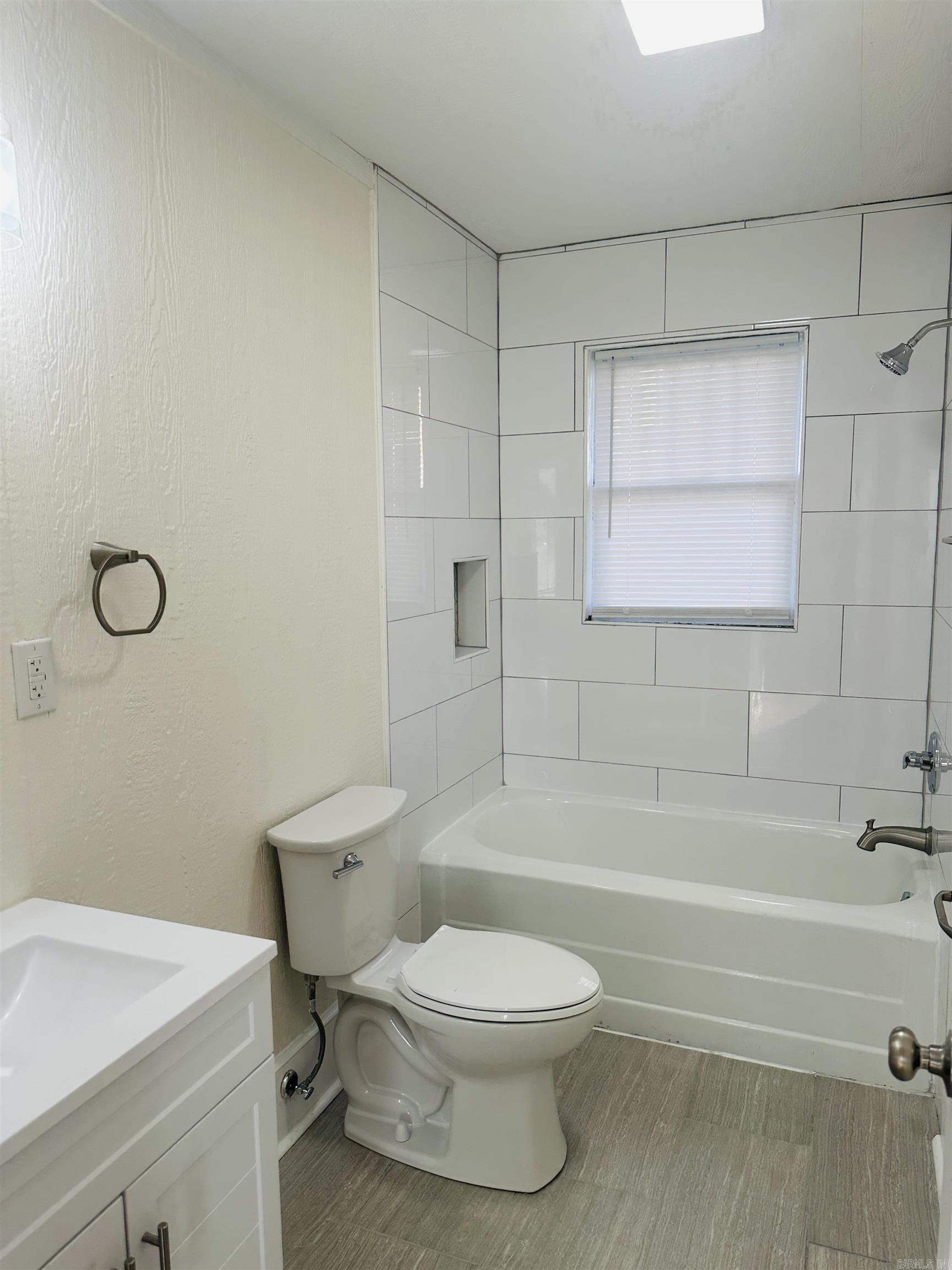 404 McHenry  Malvern, AR