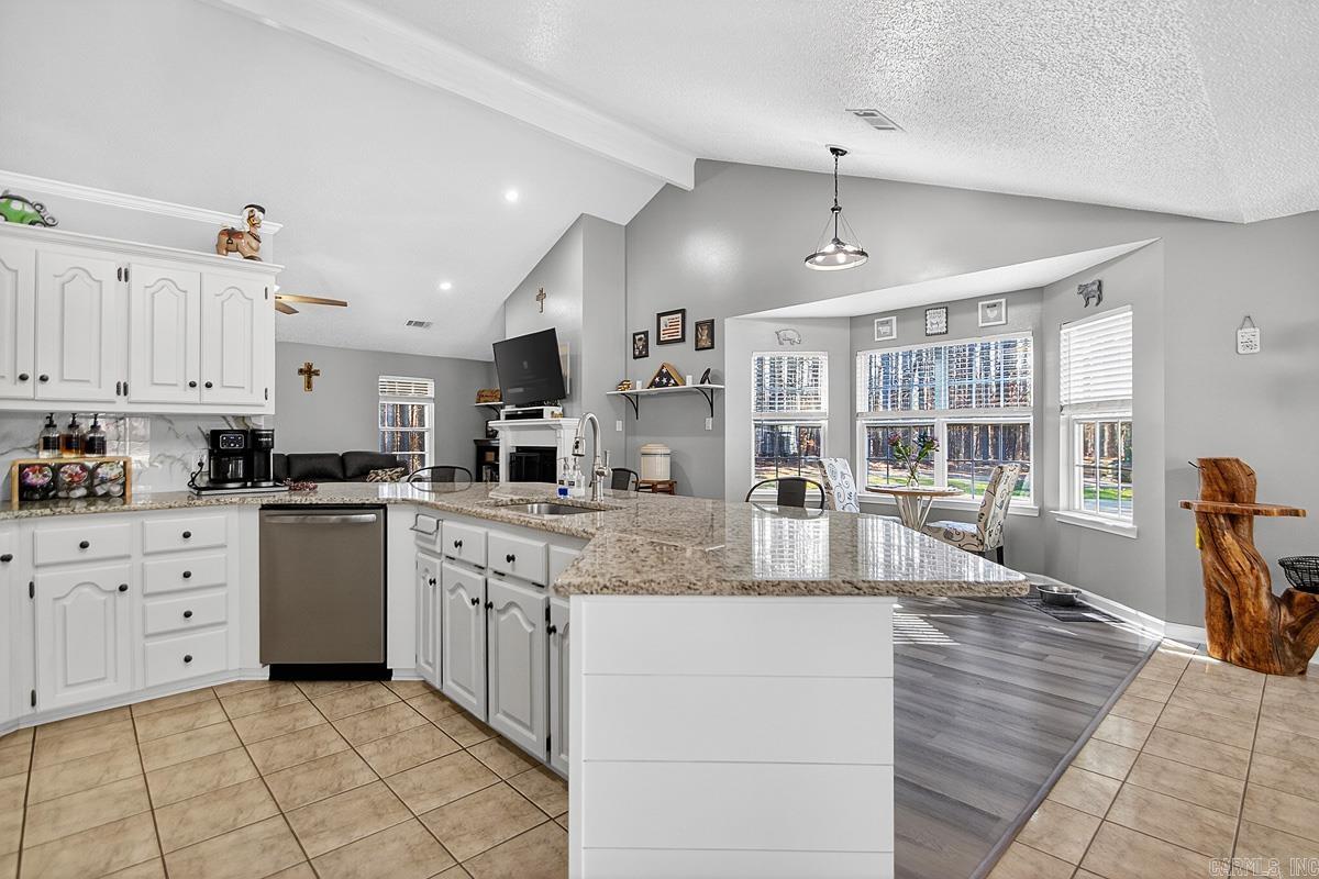 21541 Kate  Hensley, AR