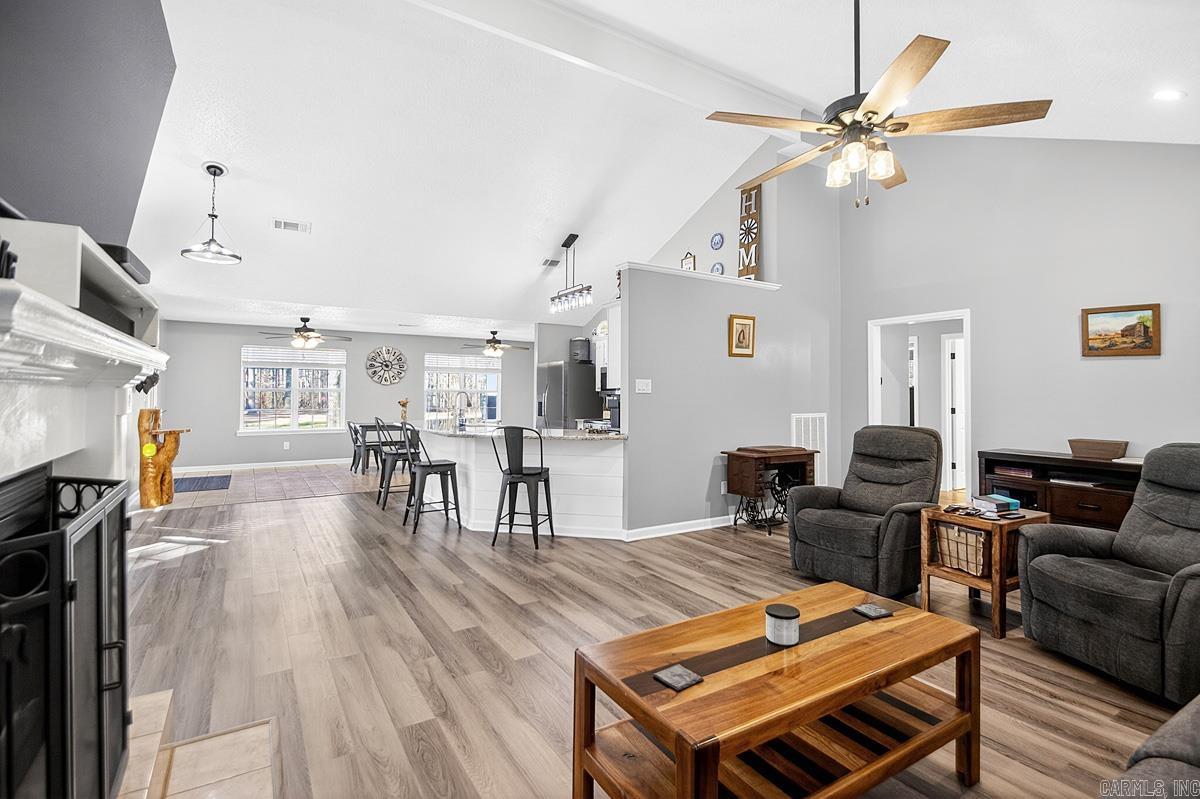 21541 Kate  Hensley, AR