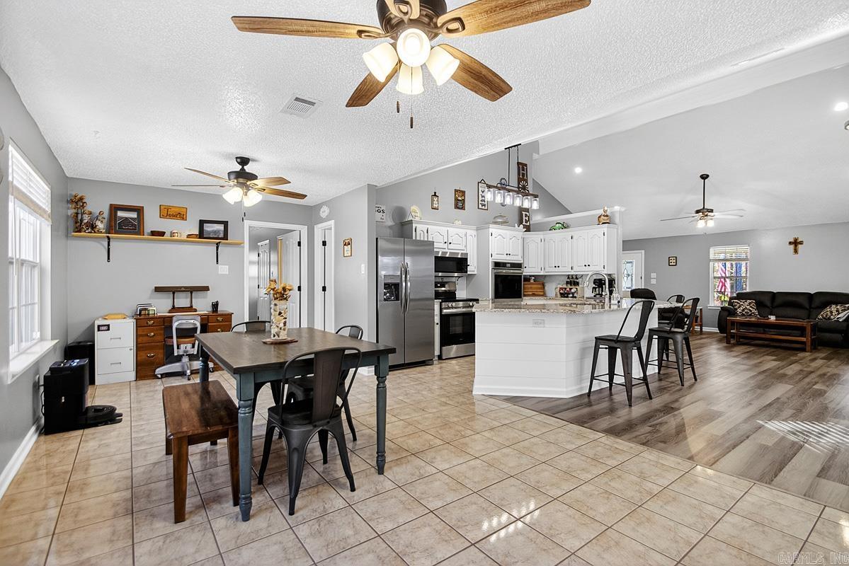 21541 Kate  Hensley, AR