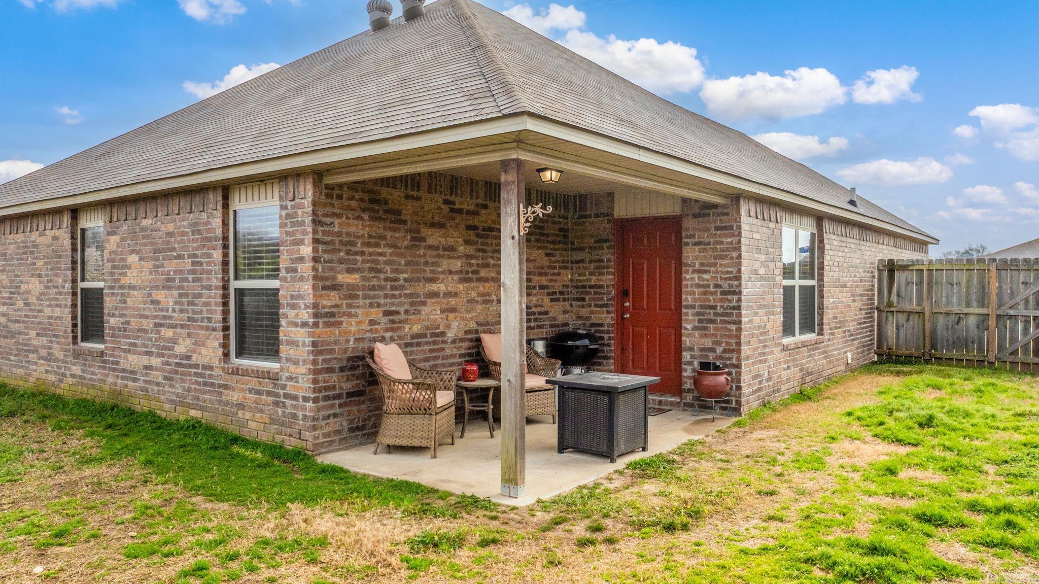 2431 Lancashire  Cabot, AR