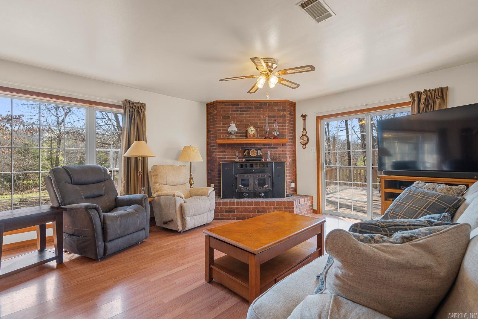 19 Broken Rock  Mount Ida, AR