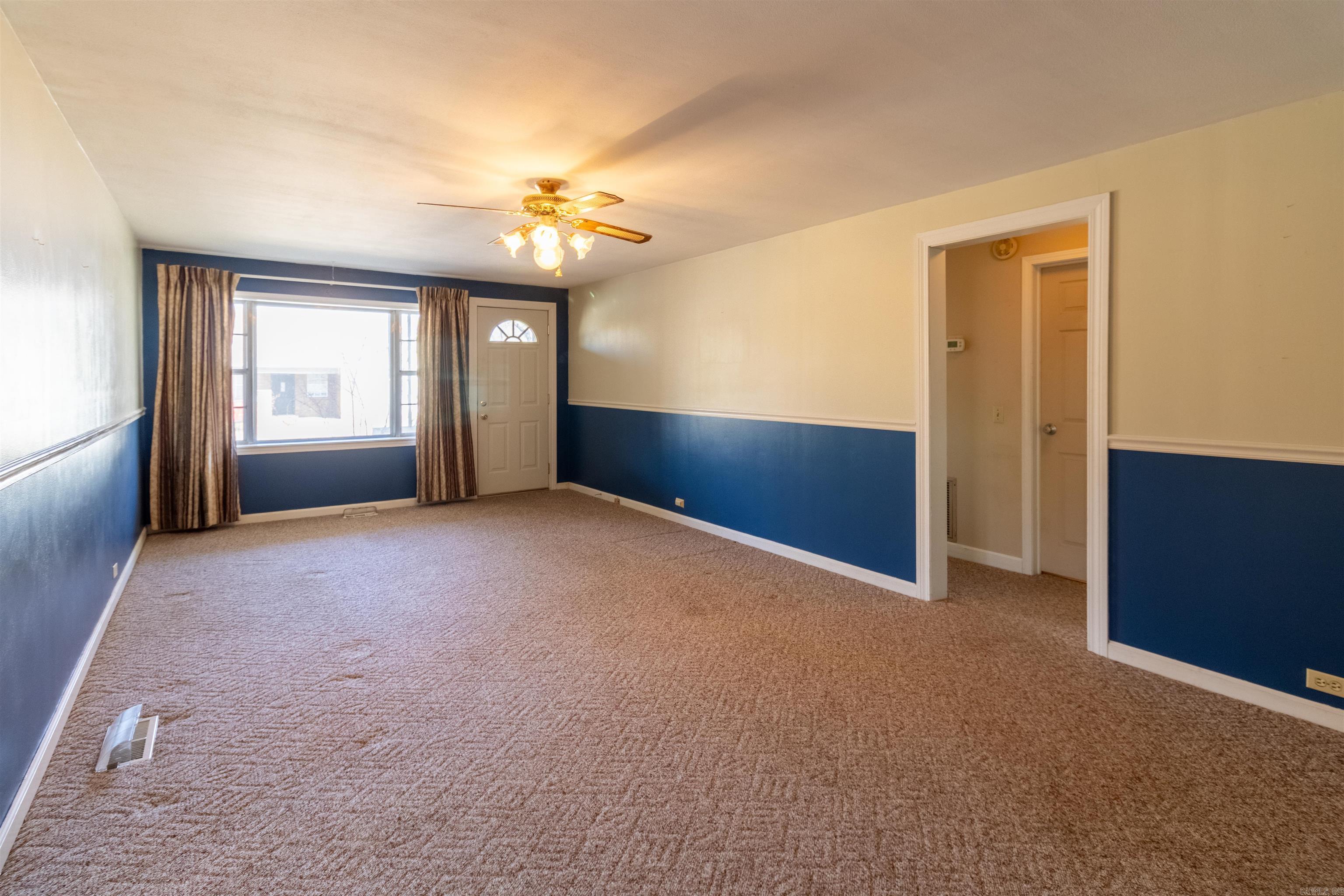 1711 W Cline St  Clarksville, AR