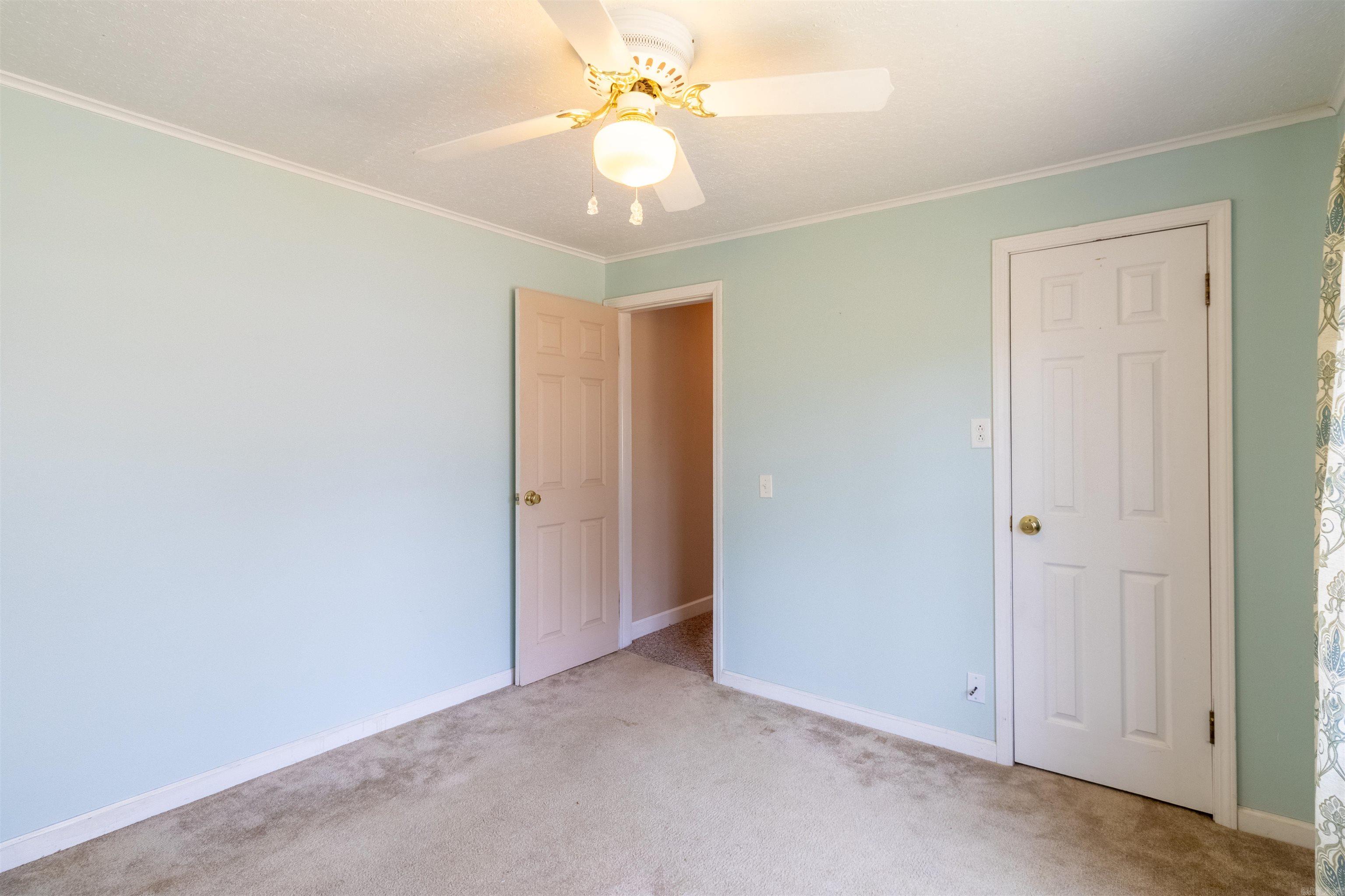 1711 W Cline St  Clarksville, AR