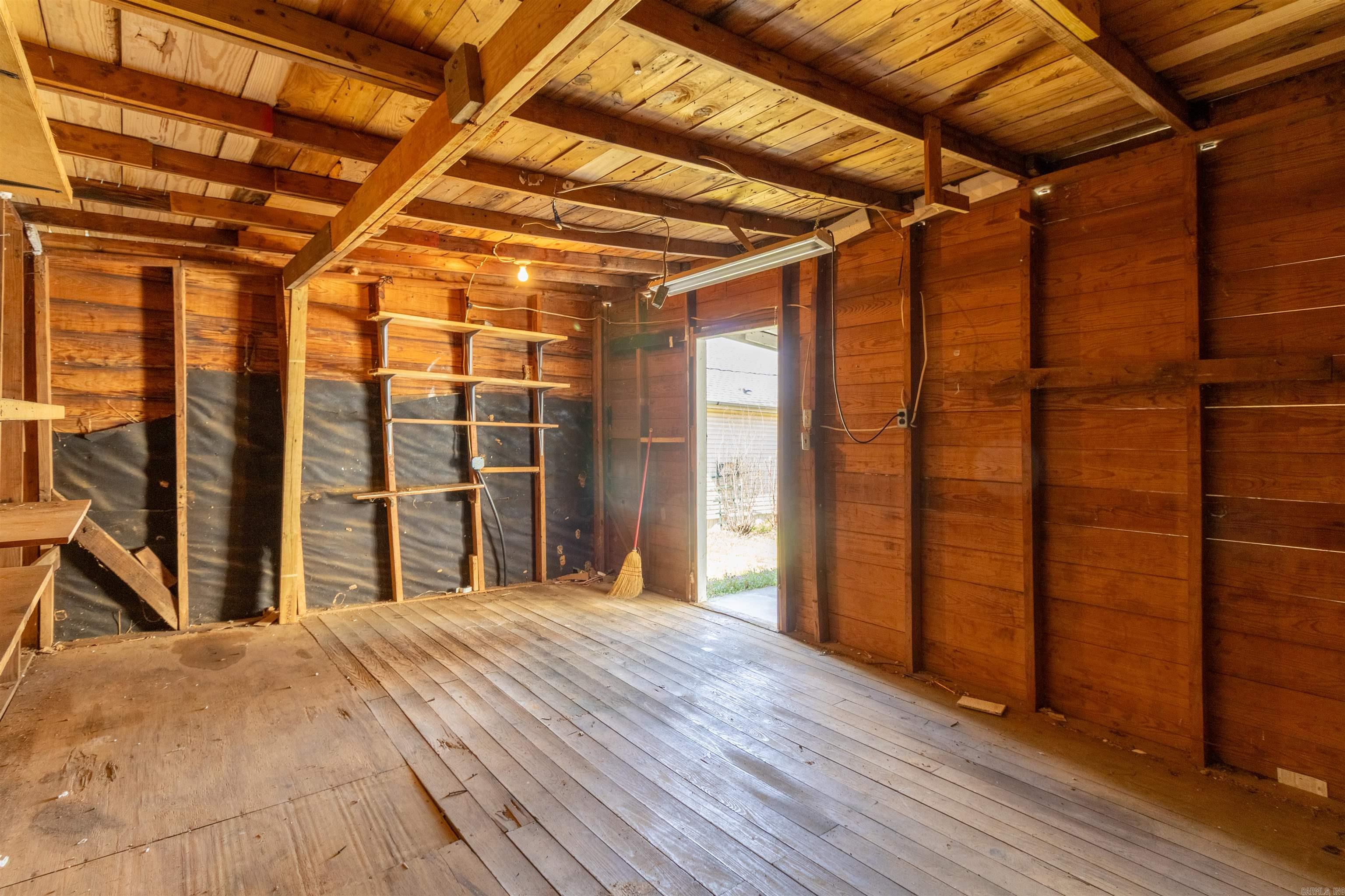 1711 W Cline St  Clarksville, AR