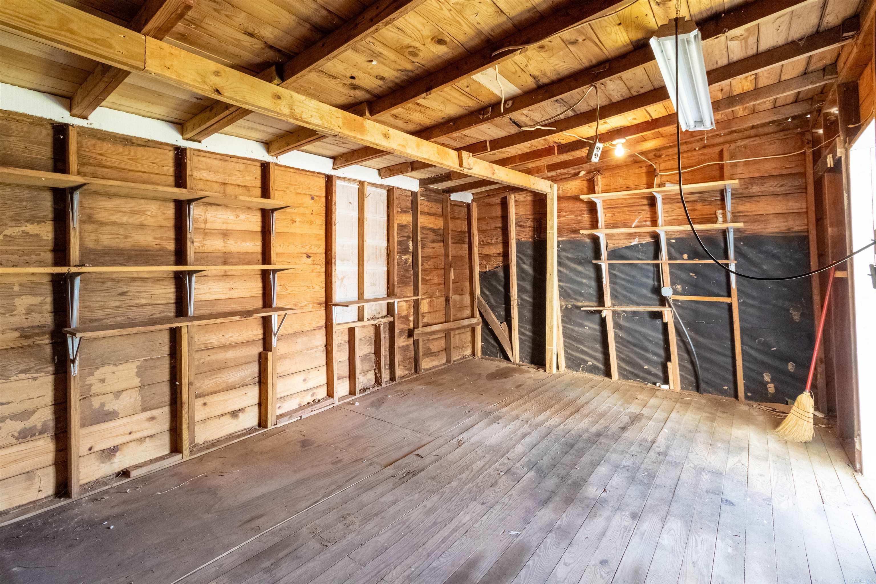 1711 W Cline St  Clarksville, AR