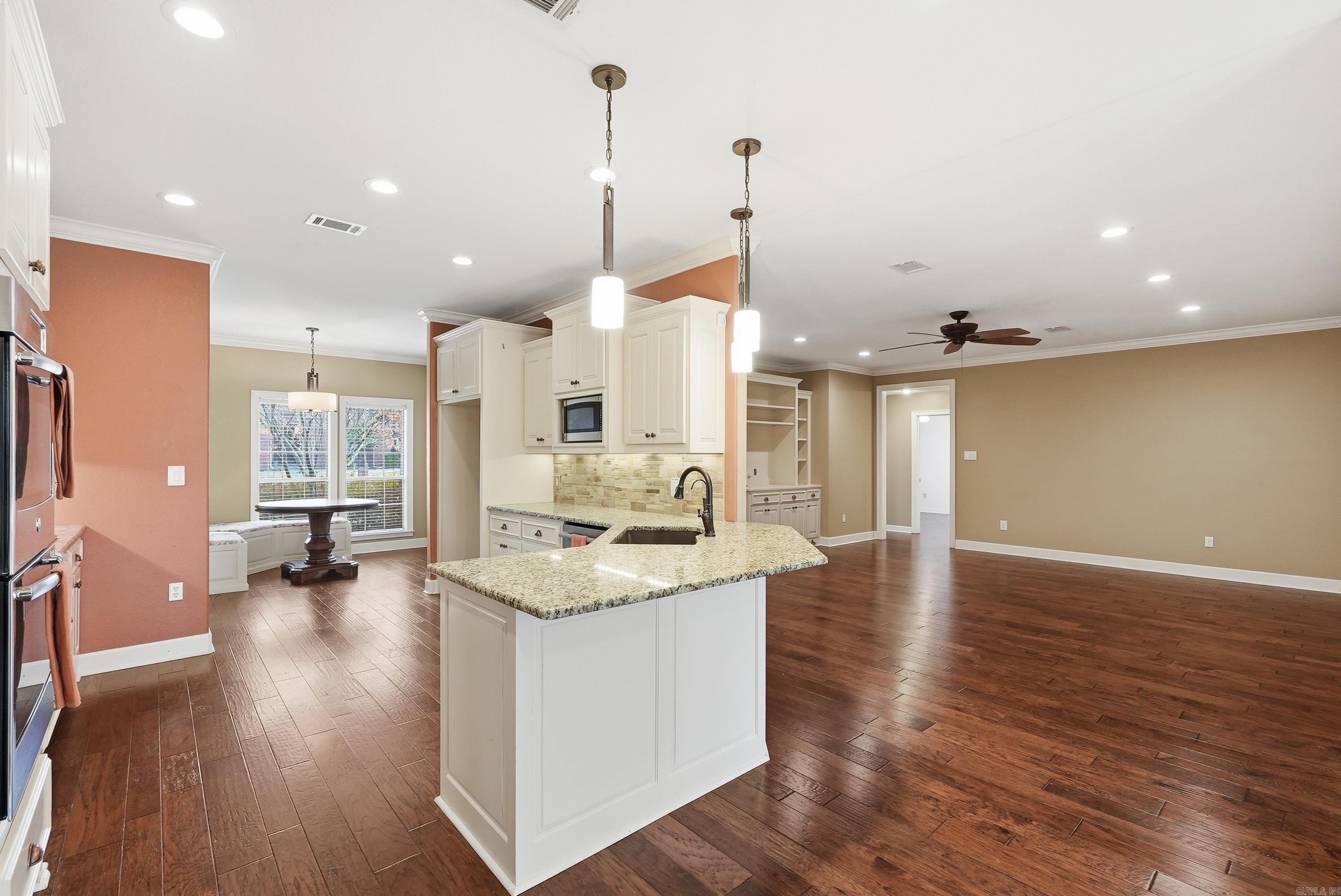 2960 Craighead  Conway, AR