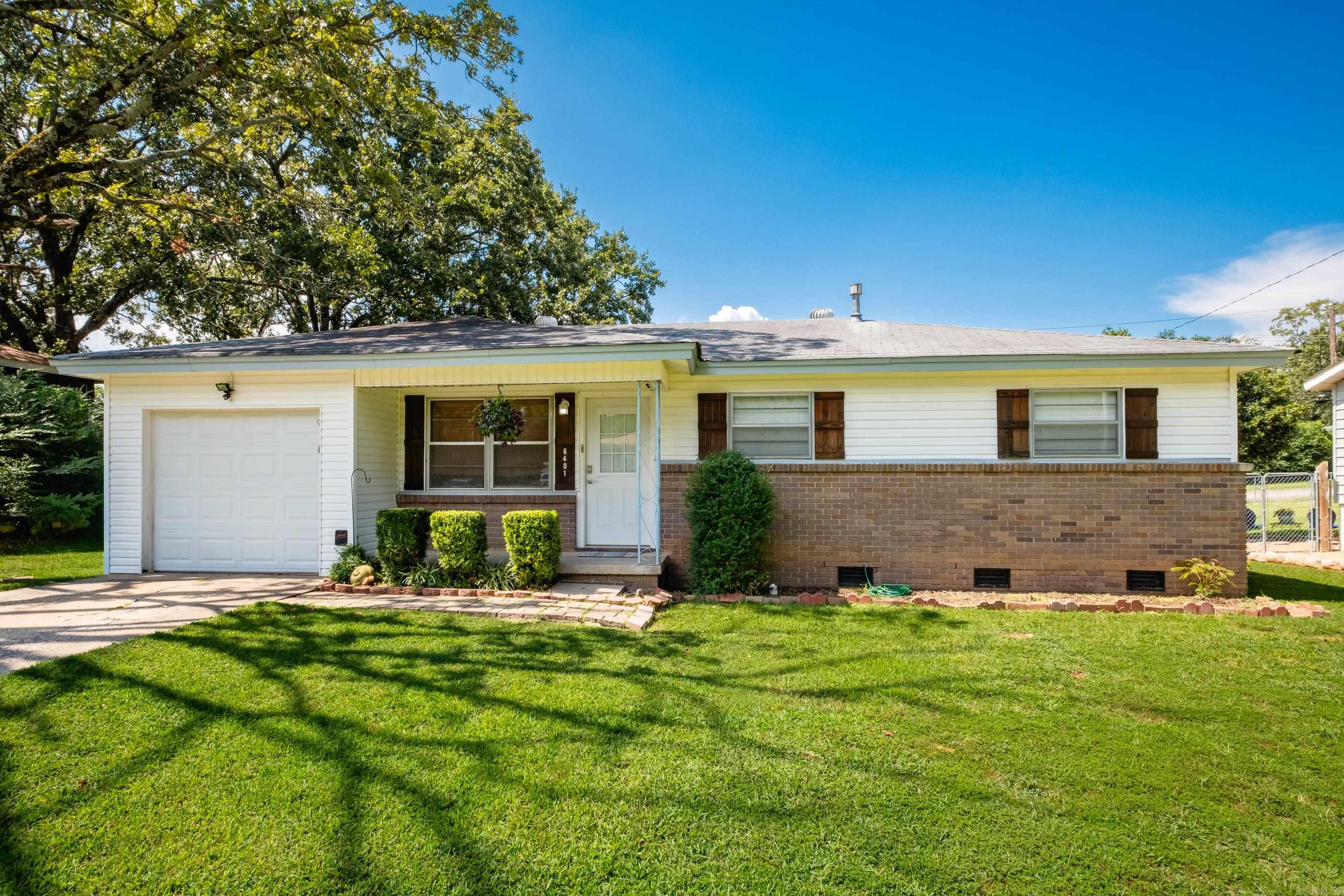 6401 Navajo  North Little Rock, AR