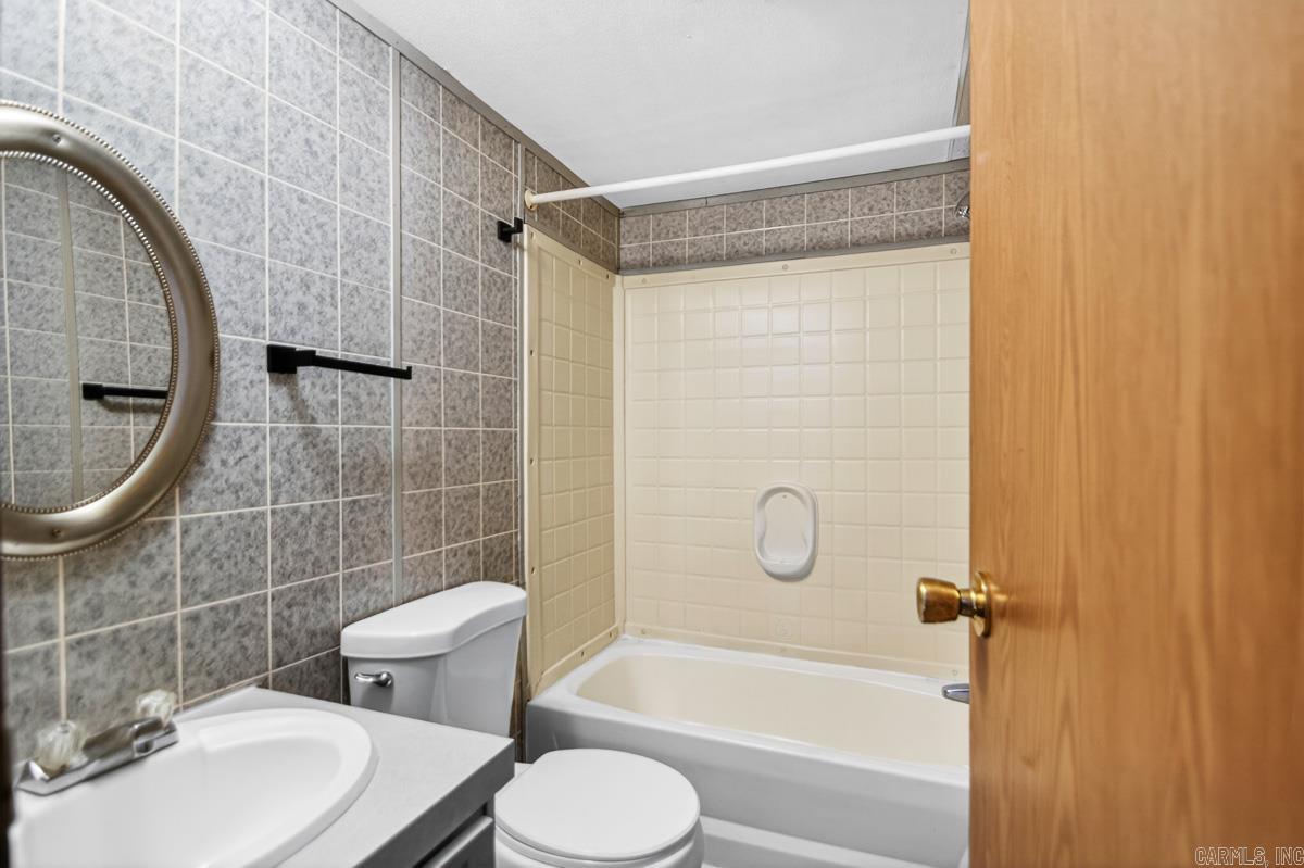 8618 Hicks  Mabelvale, AR