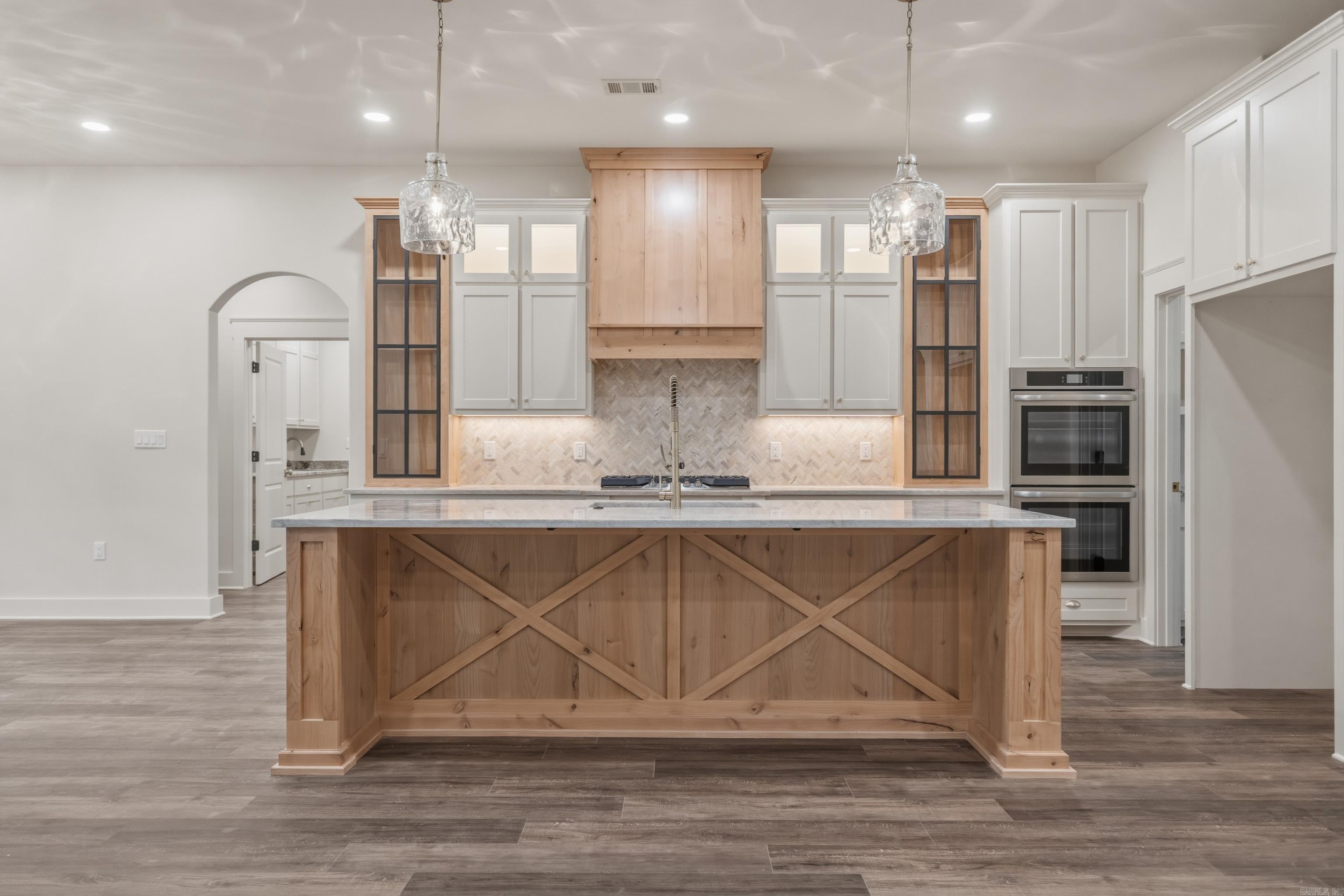 271 Frontier  Hot Springs, AR