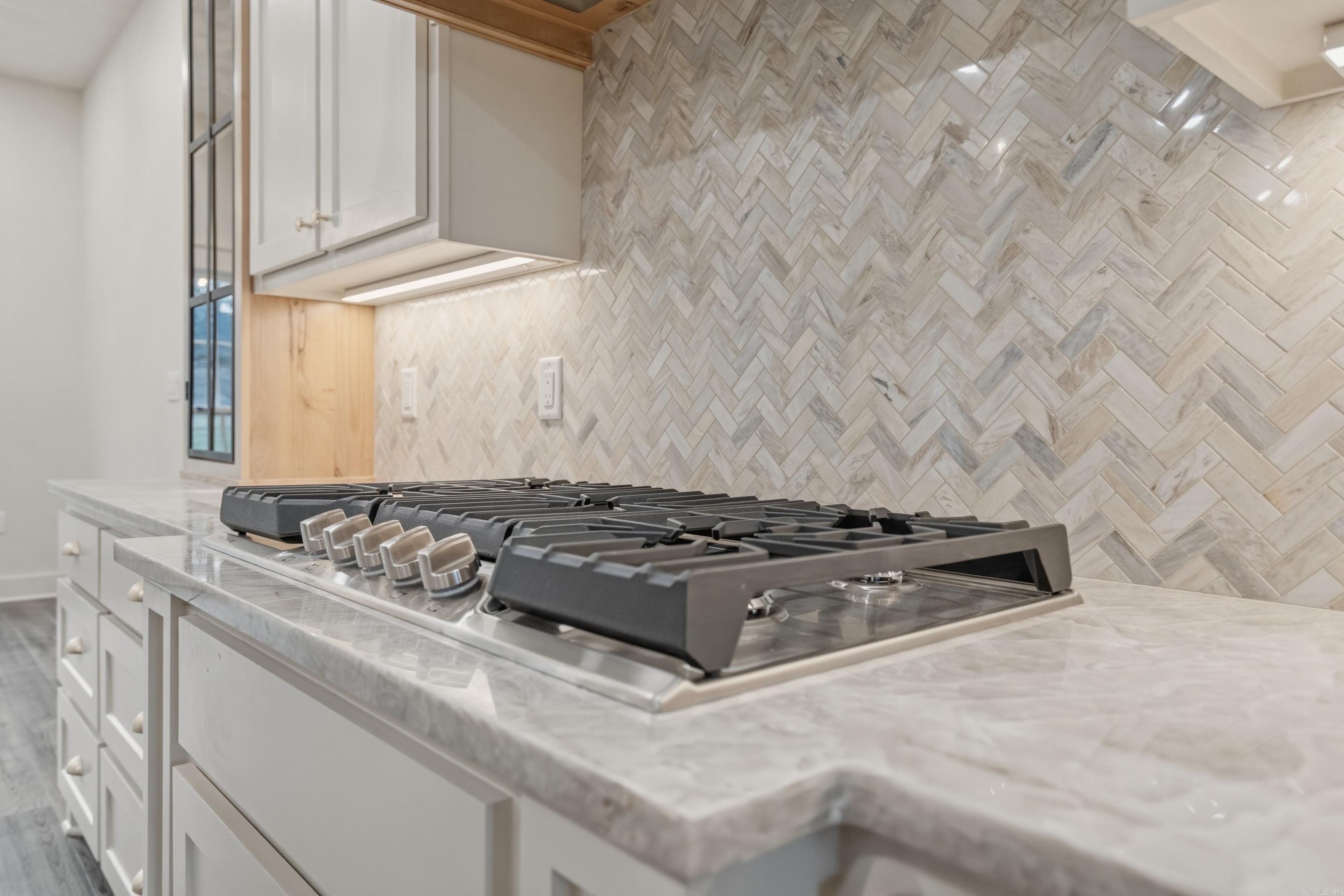 271 Frontier  Hot Springs, AR