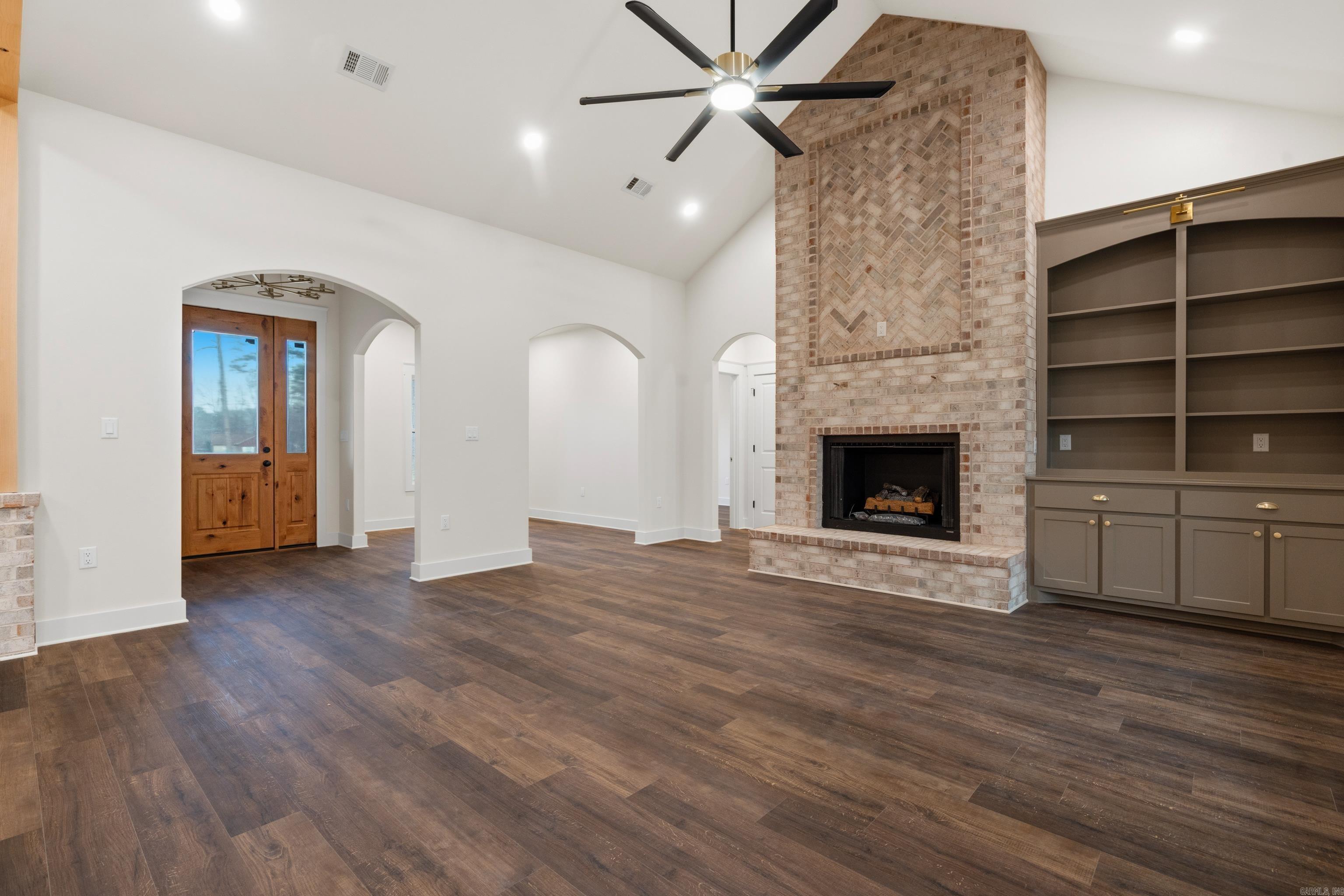 271 Frontier  Hot Springs, AR