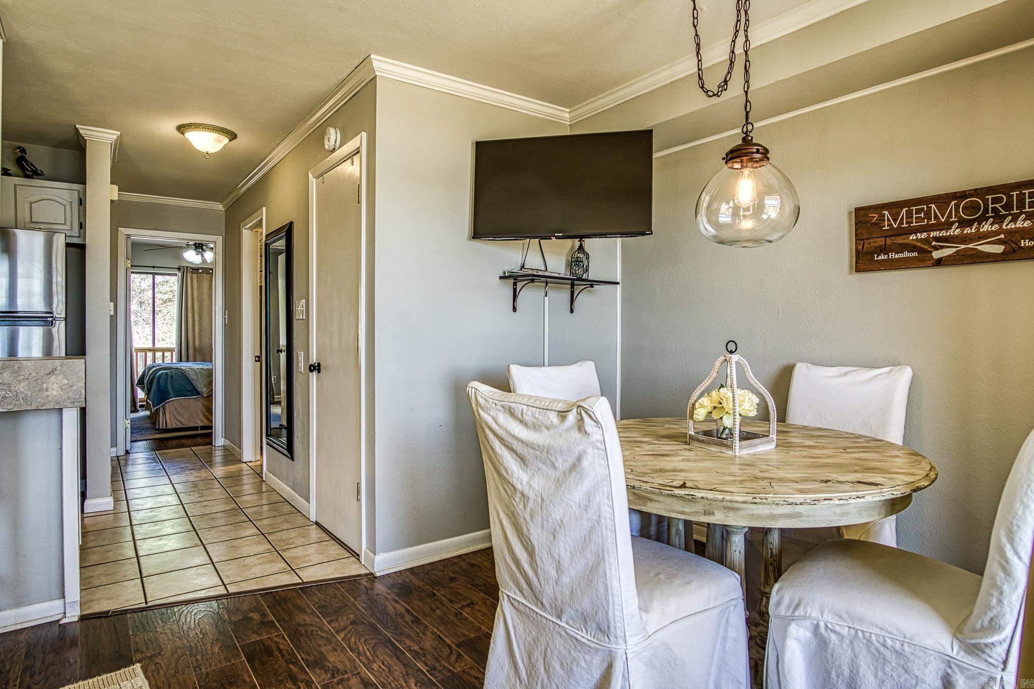 270 Lake Hamilton Dr.  Hot Springs, AR