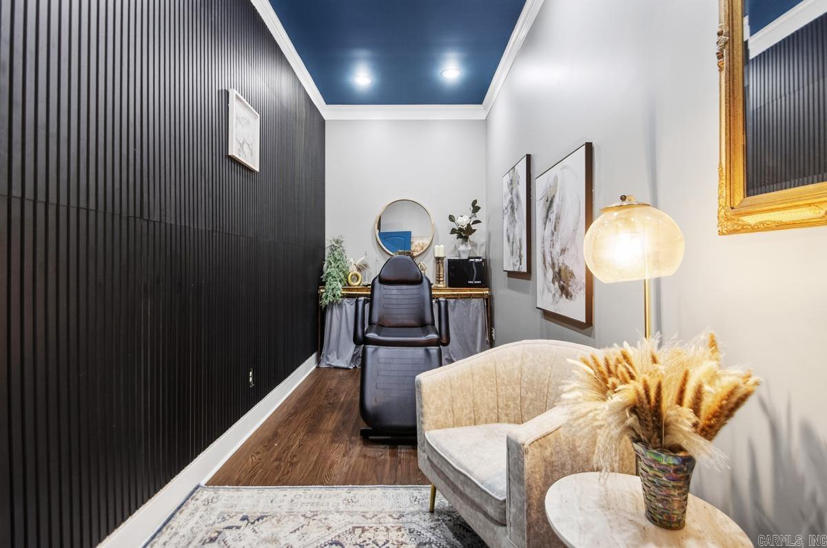 110 N Market  Benton, AR