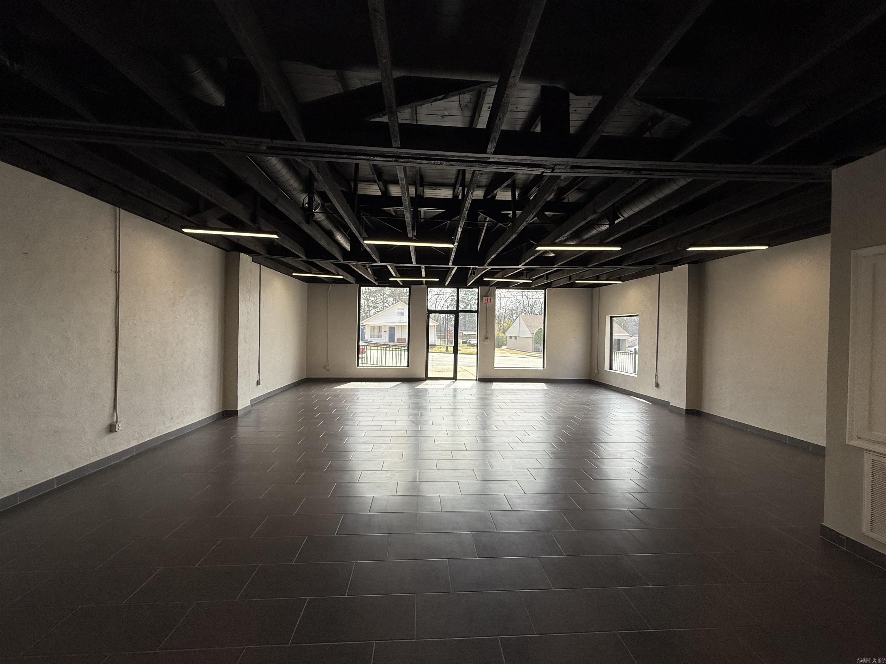 817 W South  Benton, AR