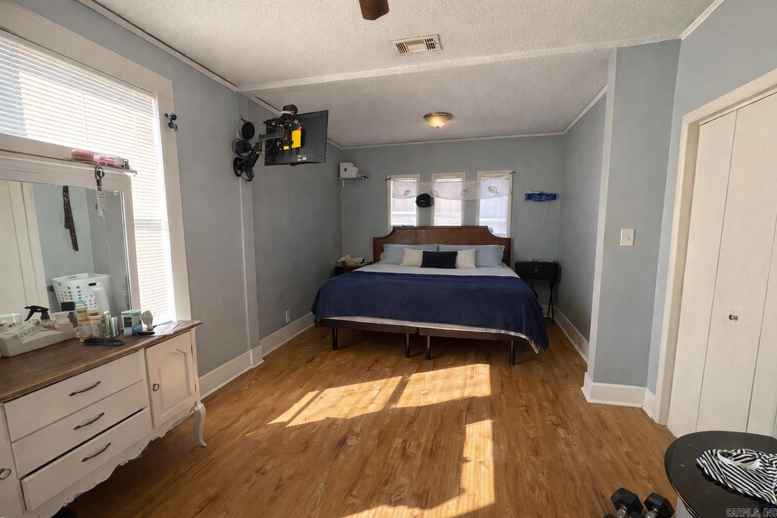 2005 Valmar  Little Rock, AR