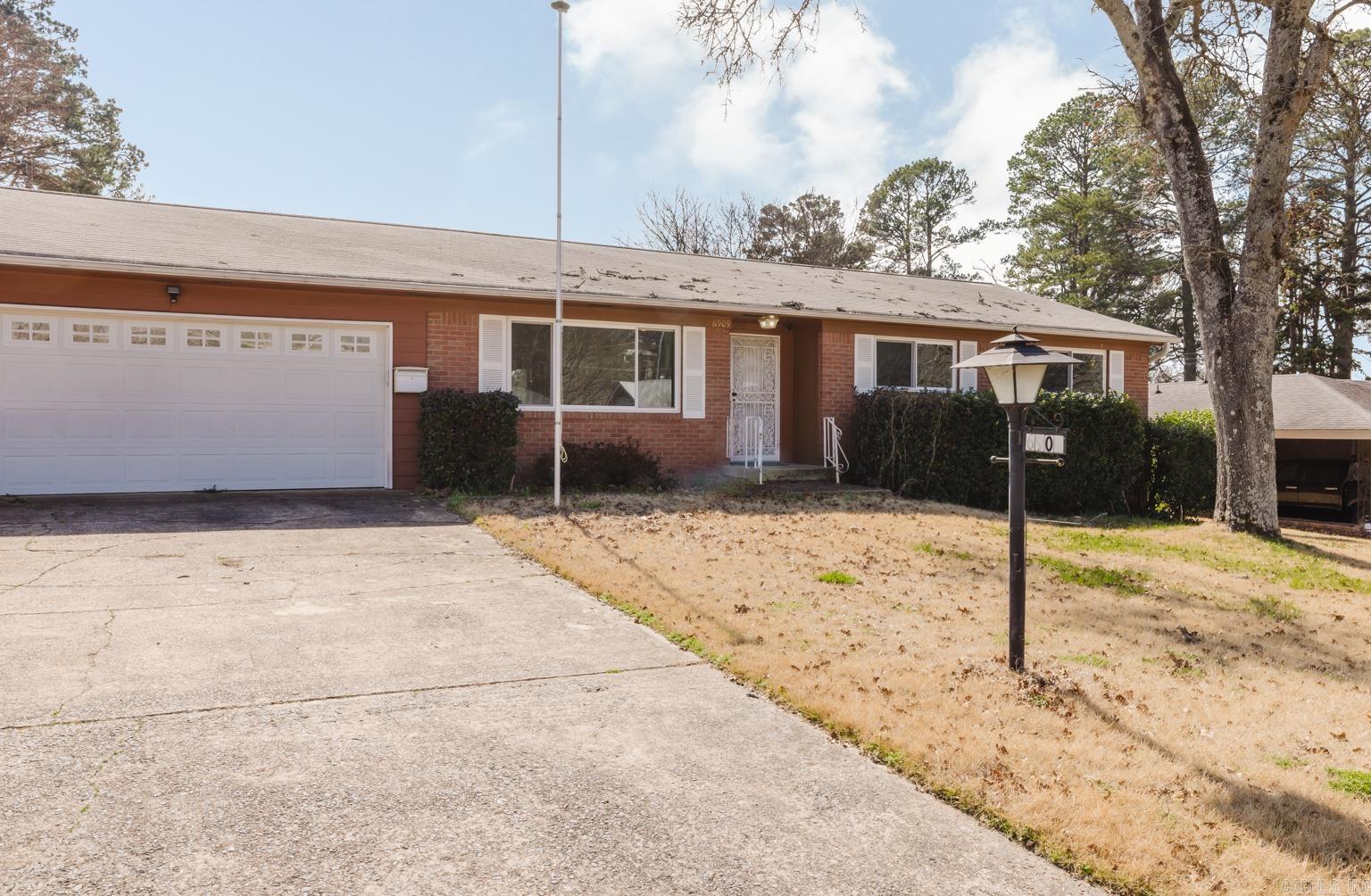 6909 Briarwood  Little Rock, AR