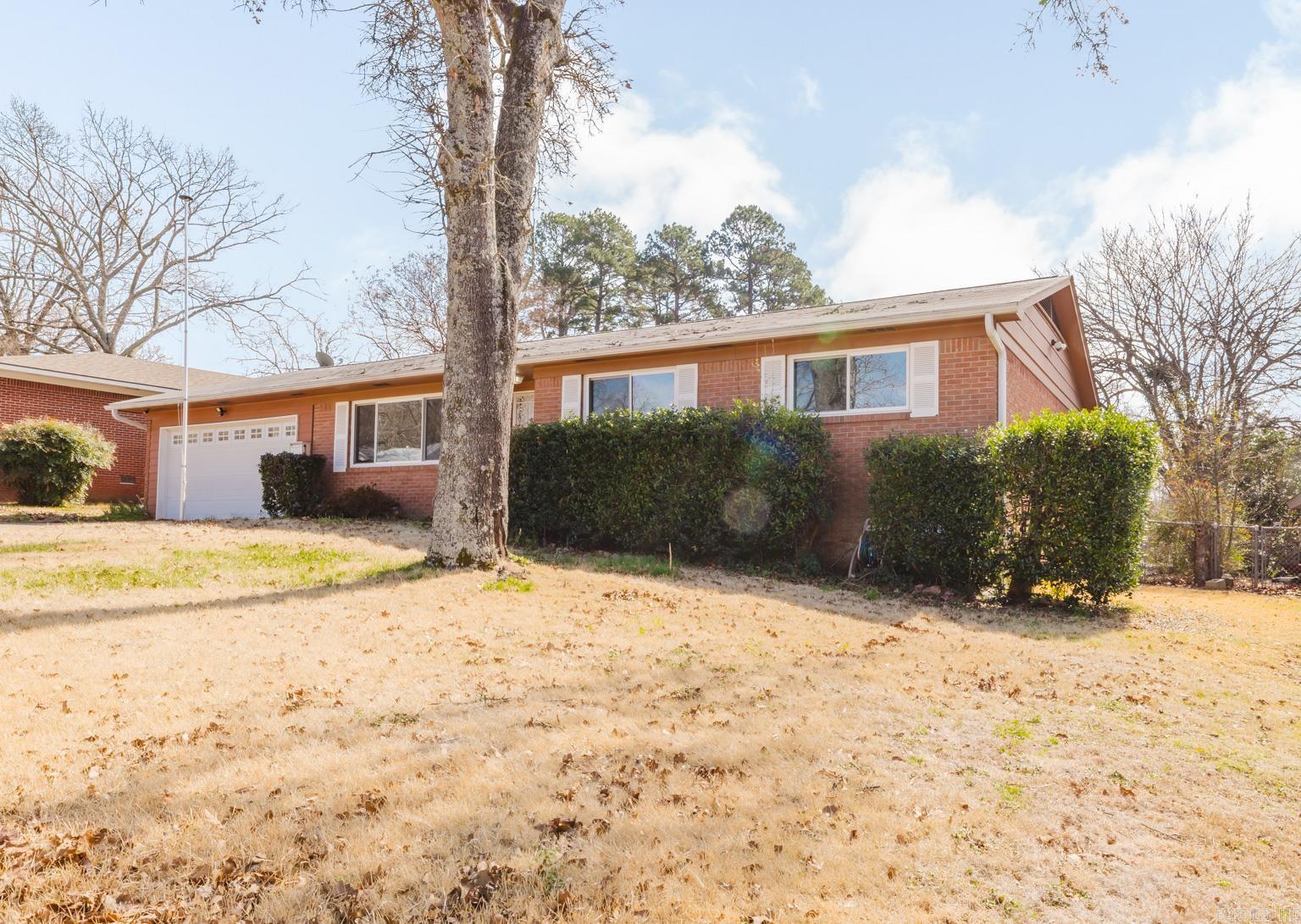 6909 Briarwood  Little Rock, AR