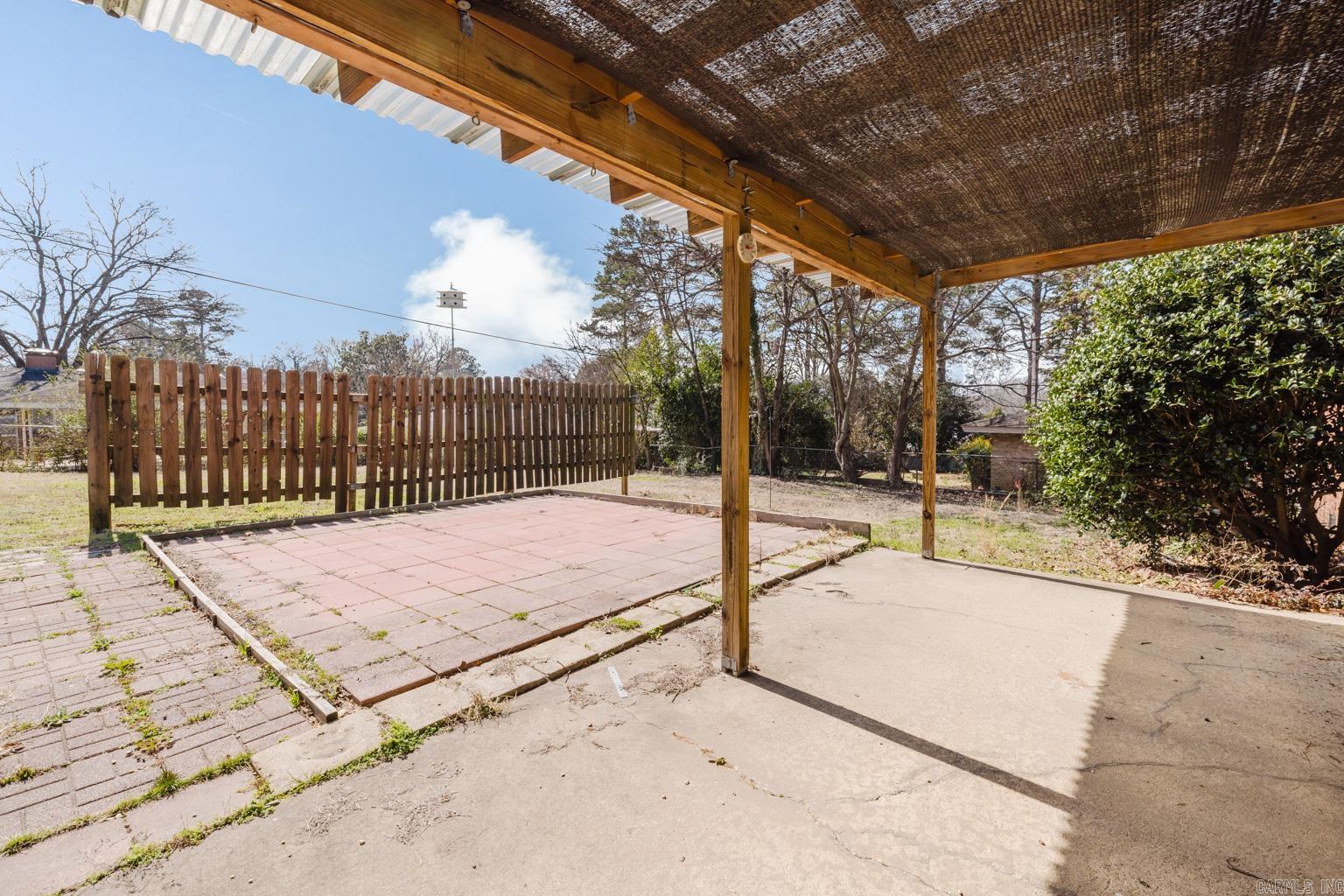 6909 Briarwood  Little Rock, AR