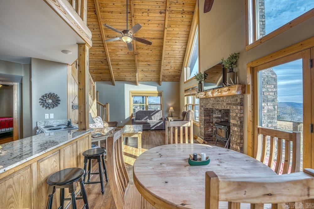 14523 AR-21  Deer, AR