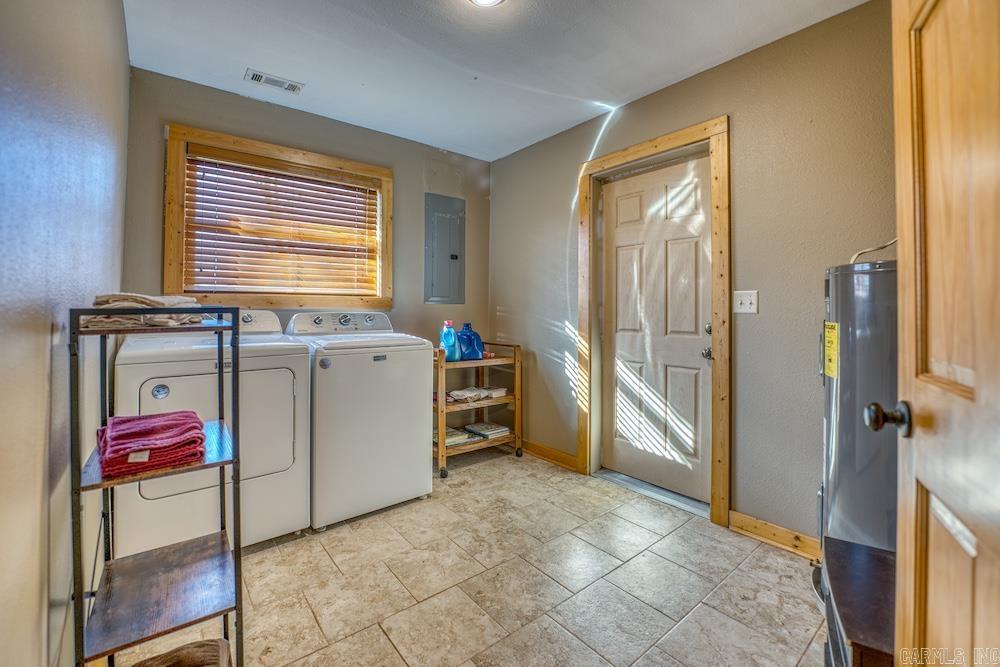 14523 AR-21  Deer, AR