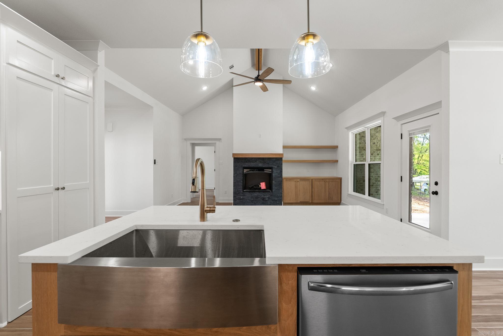 118 Michael  Beebe, AR