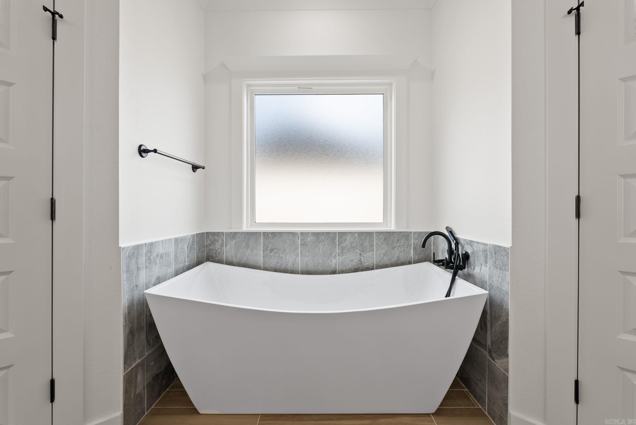 118 Michael  Beebe, AR