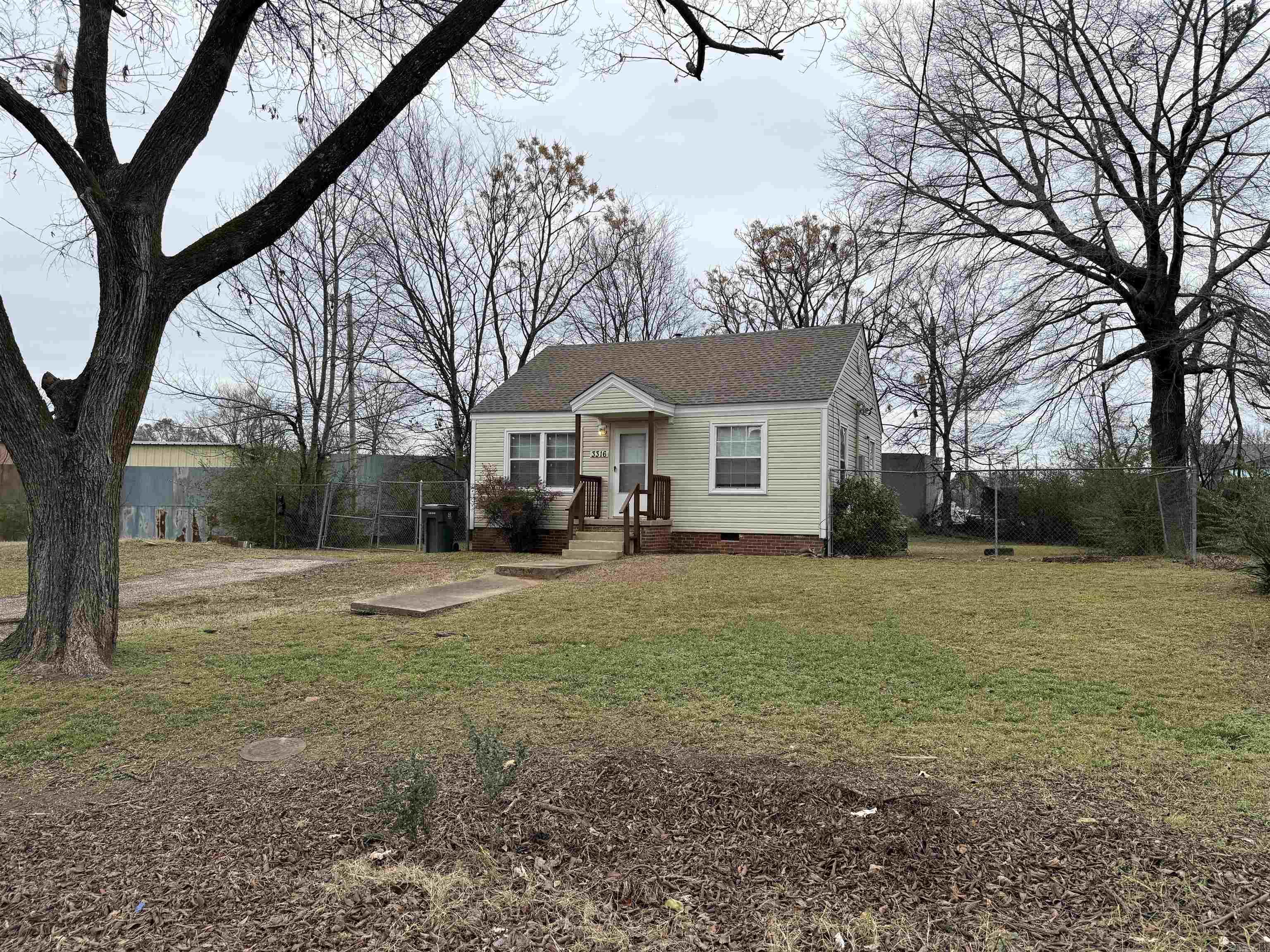 3317 W 27th  Little Rock, AR