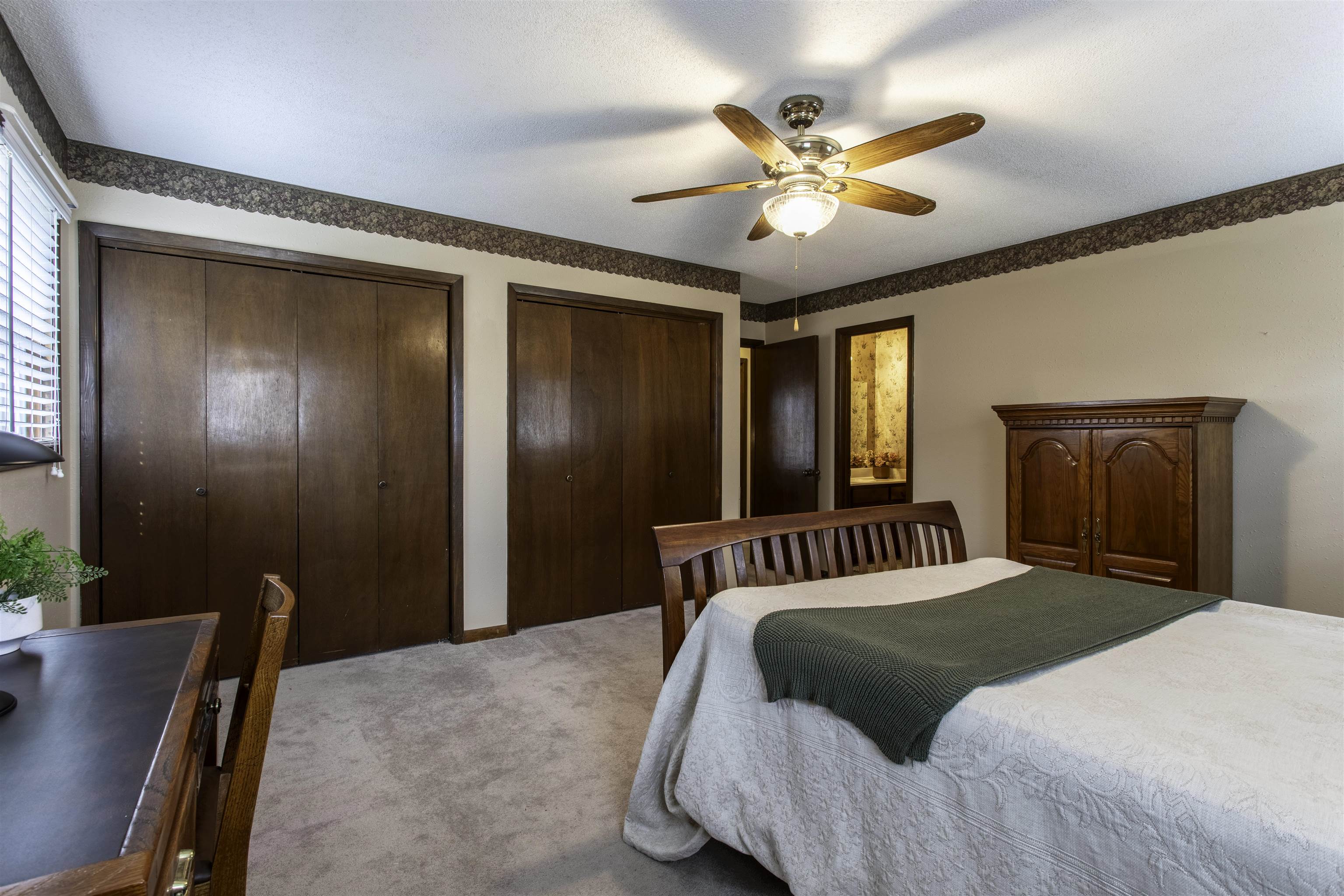 7 Winnebago  Cherokee Village, AR