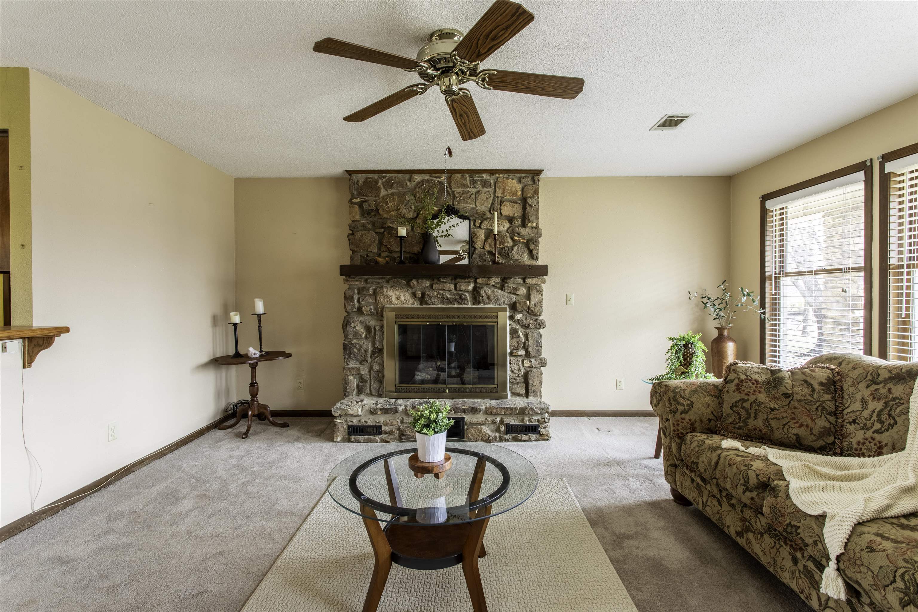 7 Winnebago  Cherokee Village, AR