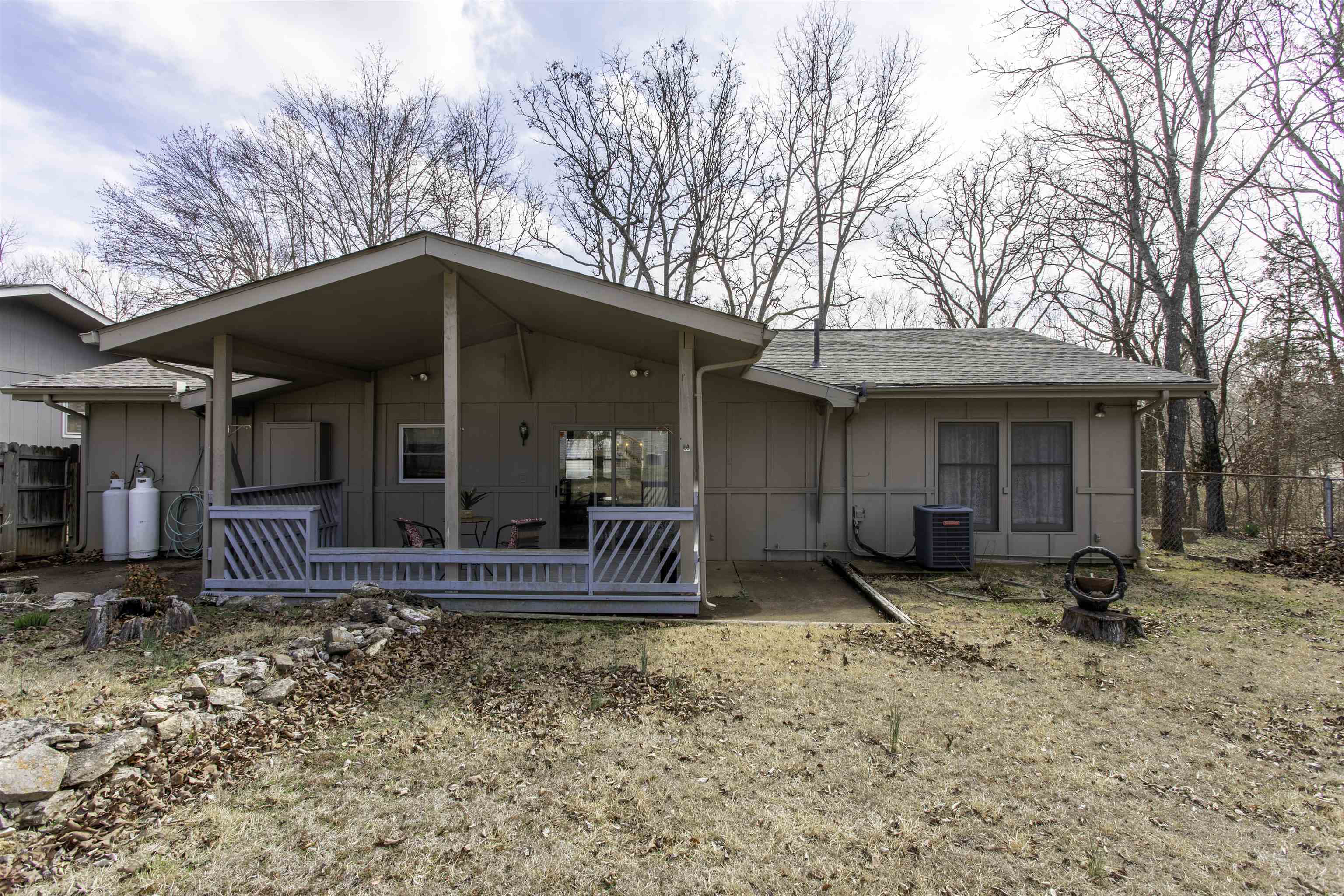 7 Winnebago  Cherokee Village, AR