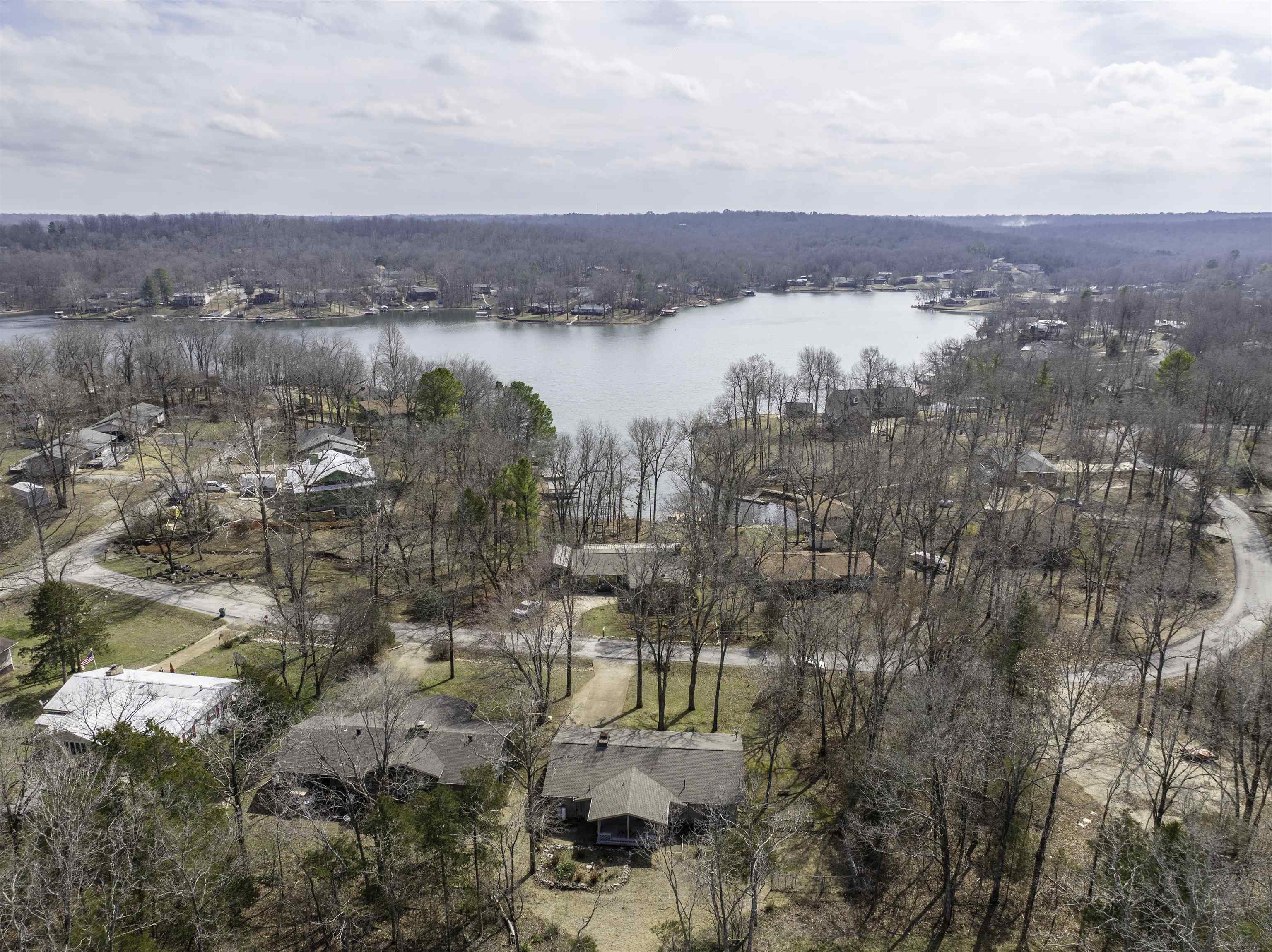 7 Winnebago  Cherokee Village, AR