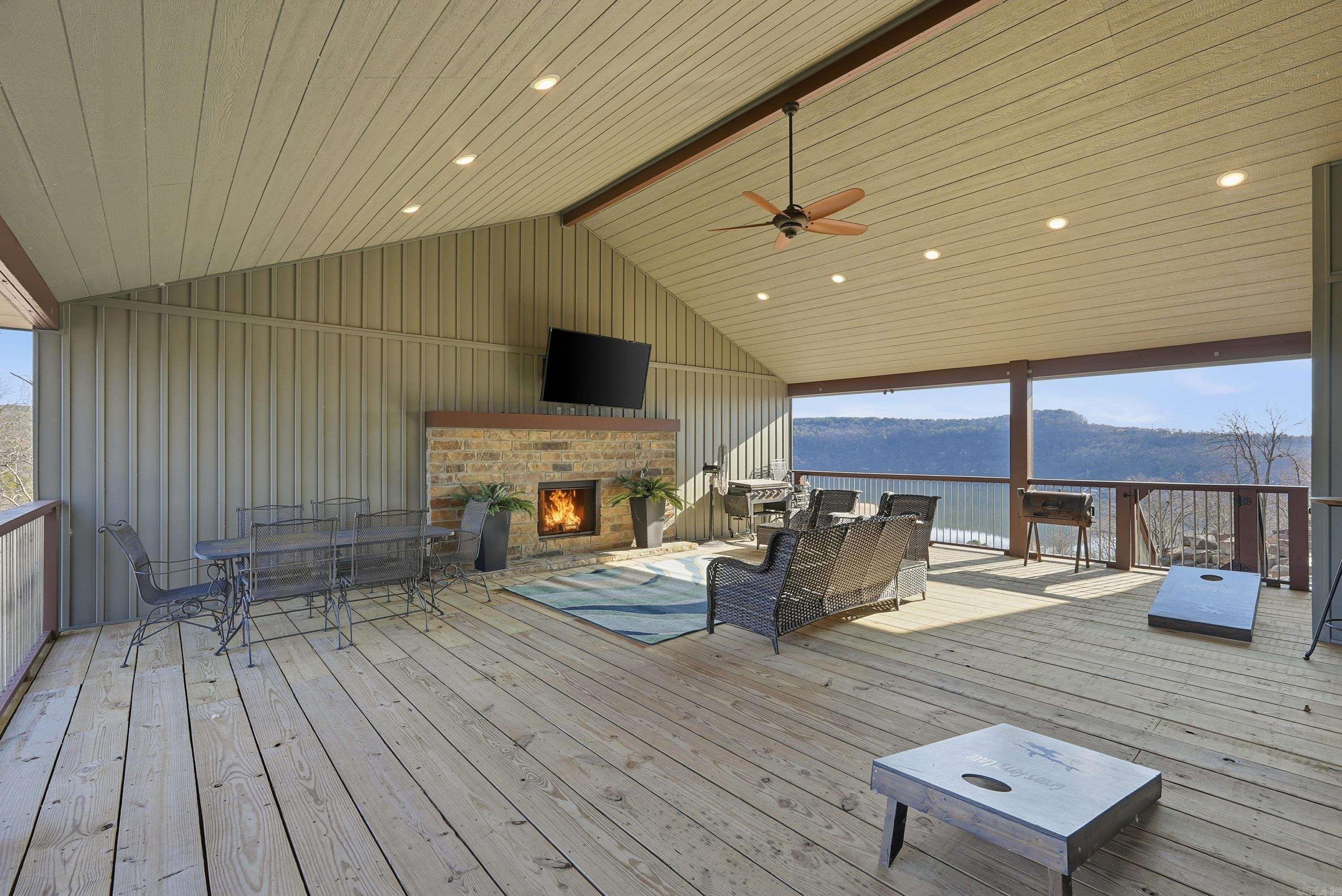 650 Lower Ridge Circle  Edgemont, AR