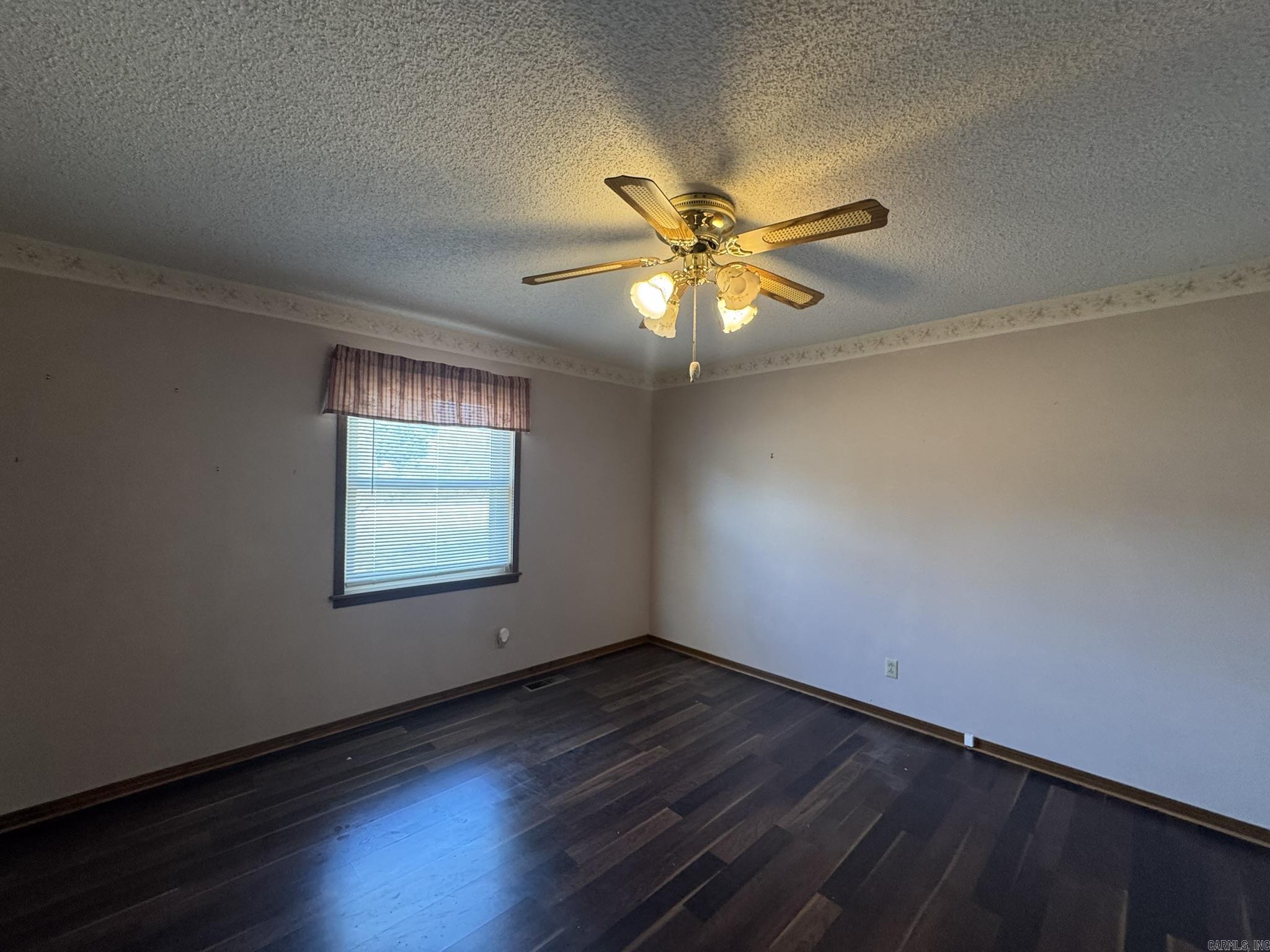 1913 Mimosa  Mountain Home, AR