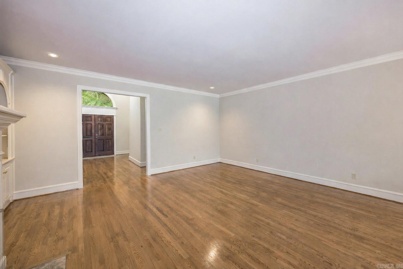 6 Frecourt Lane Little Rock, AR 72223